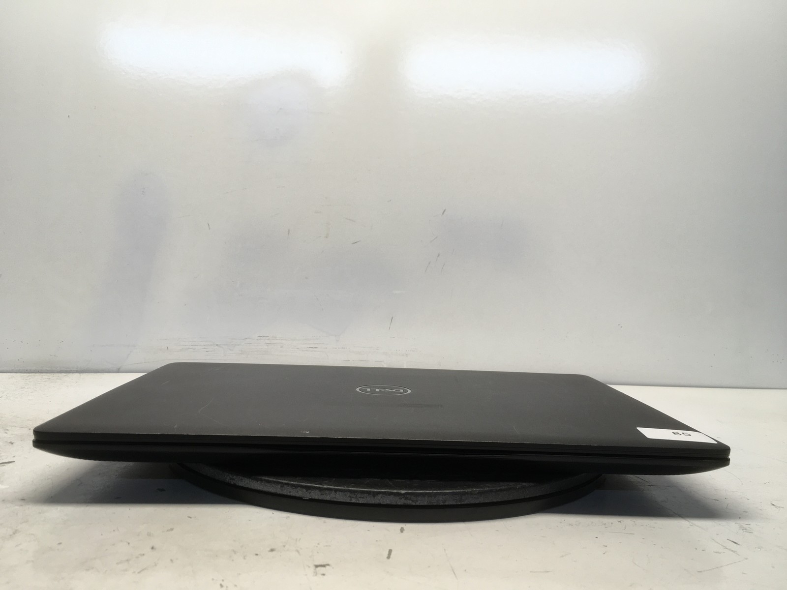 Dell Latitude 3590 Intel i3-7020U 2.3GHz 8 GB NO HDD No Batt