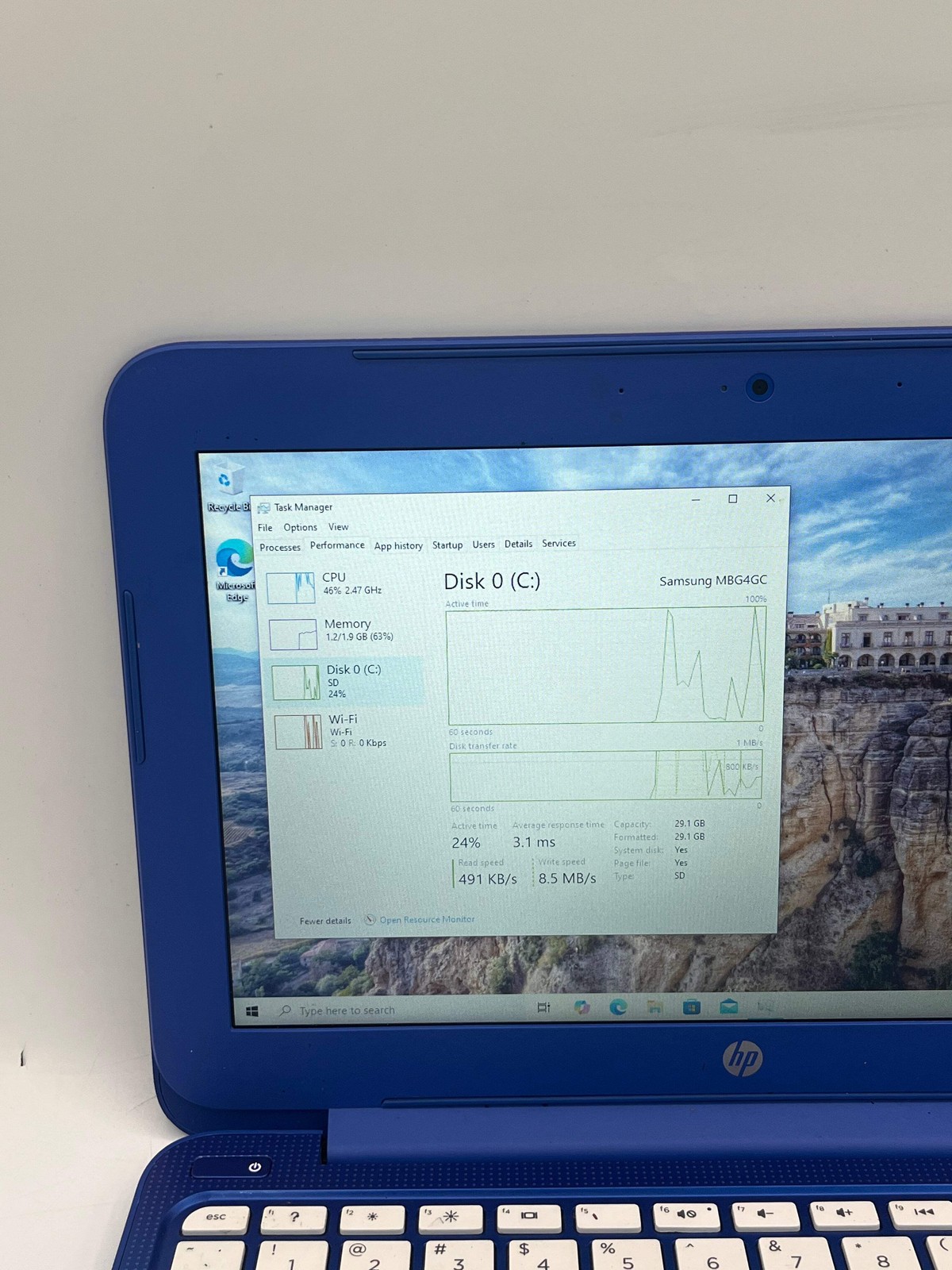 HP Stream 11-D010WM 11″ Celeron N2840 2.1GHz 2GB 32GB – Blue READ