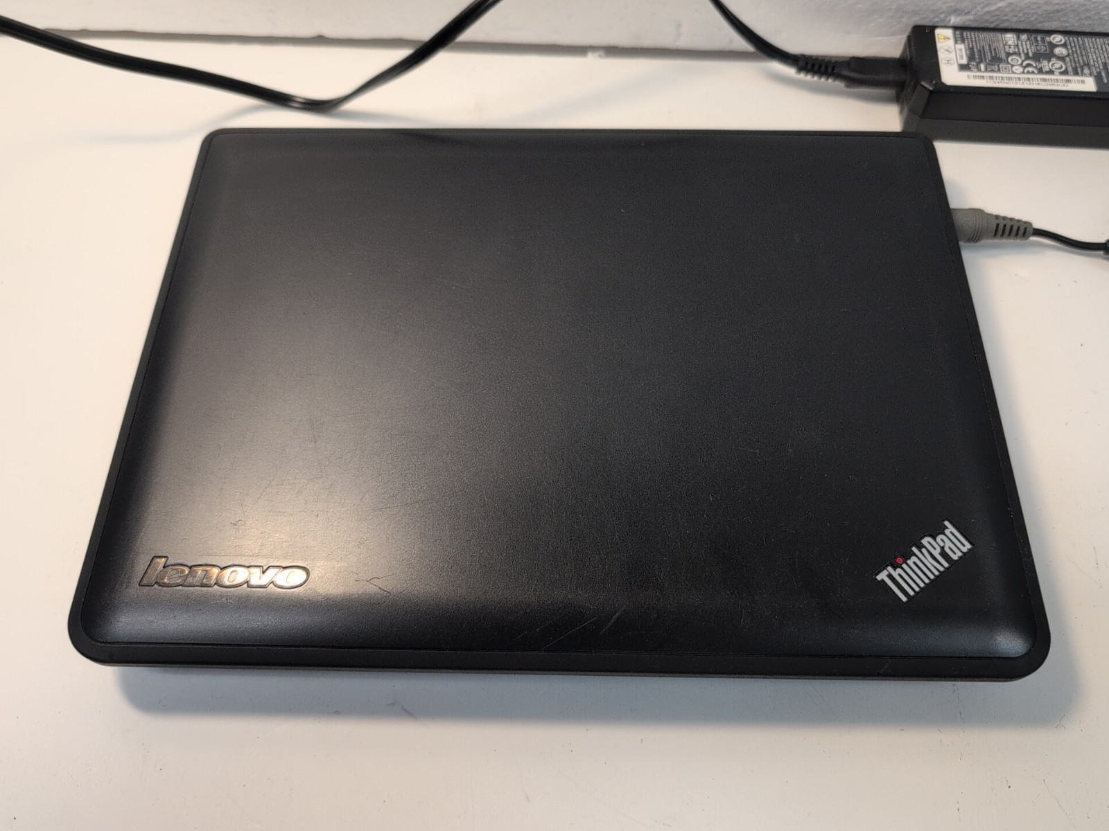 (NICE) Lenovo ThinkPad X130E 11.6″ Laptop AMD E-450/4GB RAM/128GB SSD/WinXP –