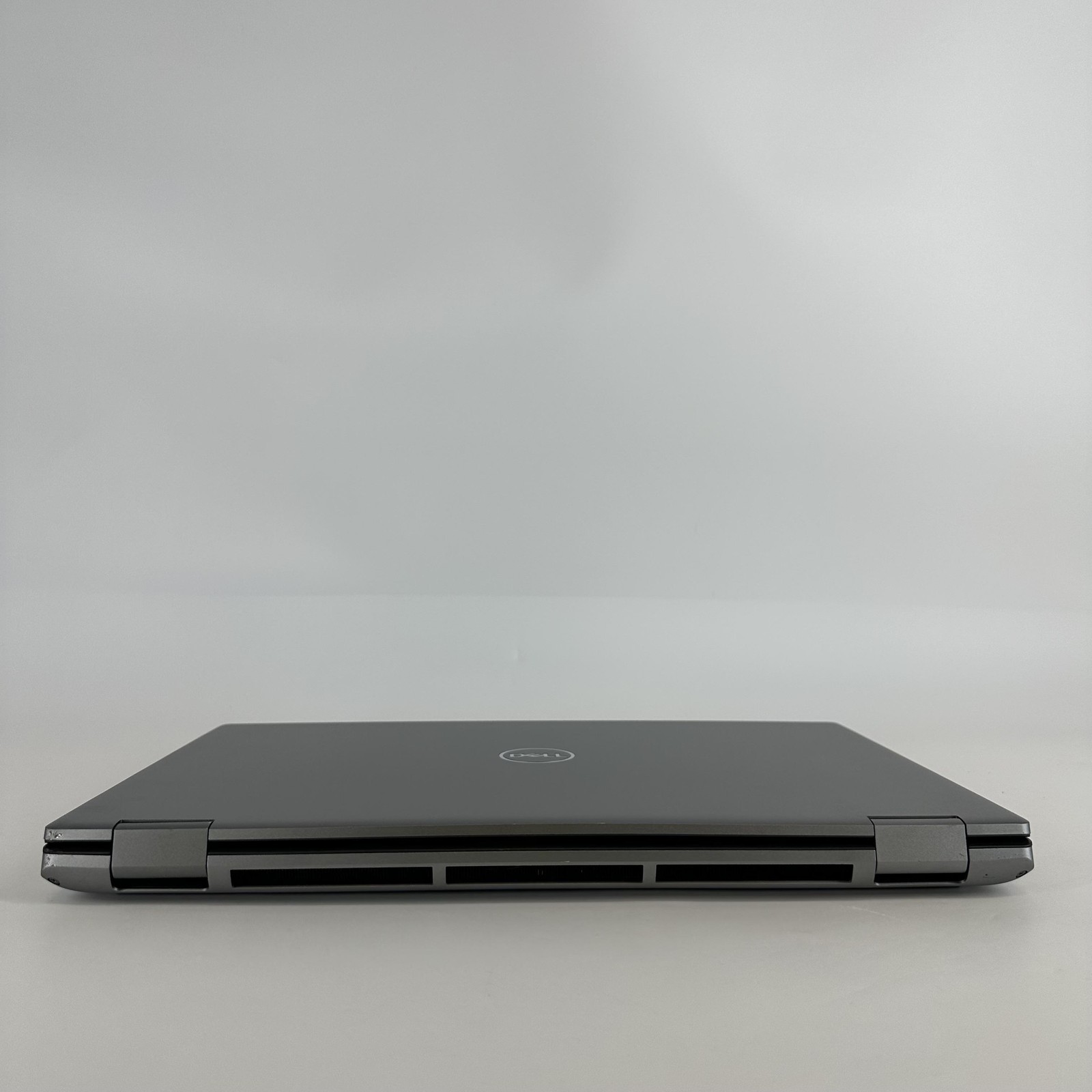 Dell Precision 7770 17.3 Gray FHD i9-12950HX 64GB 1TB SSD RTX A4500 BAD USB PORT
