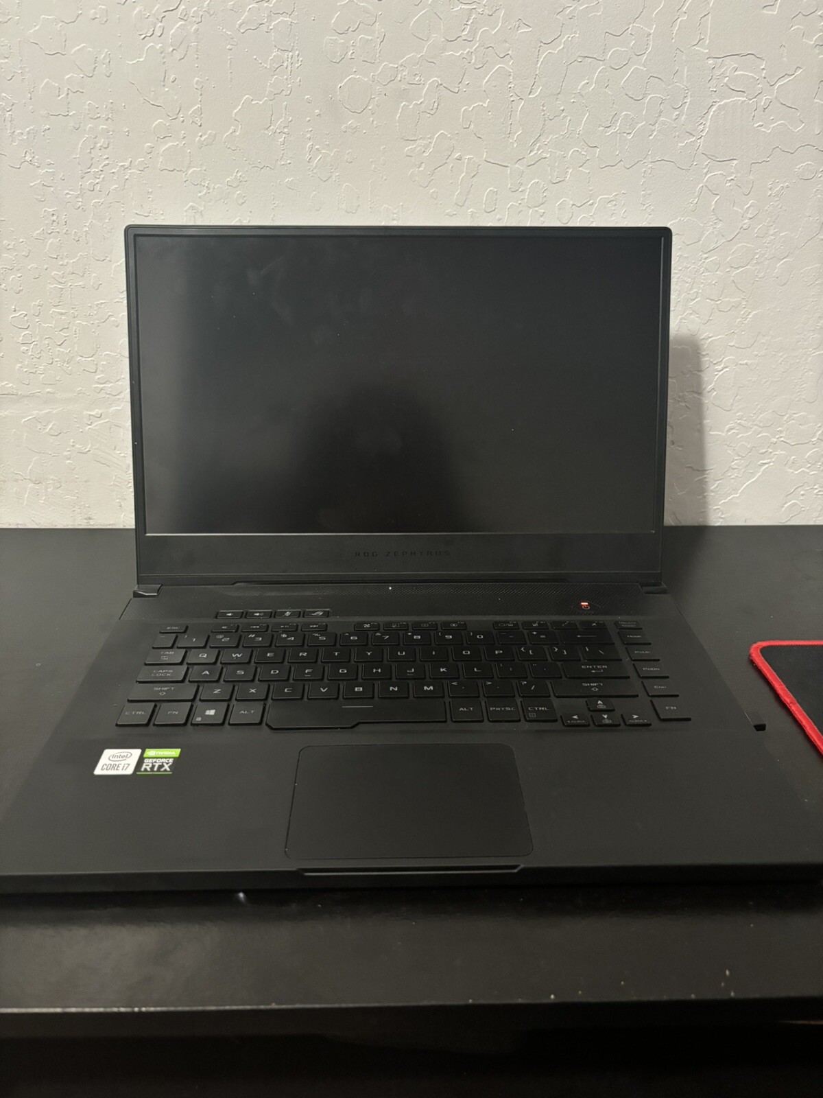 ASUS – ROG Zephyrus M15 GU502 Laptop (razer mouse+charger and laptop charger)