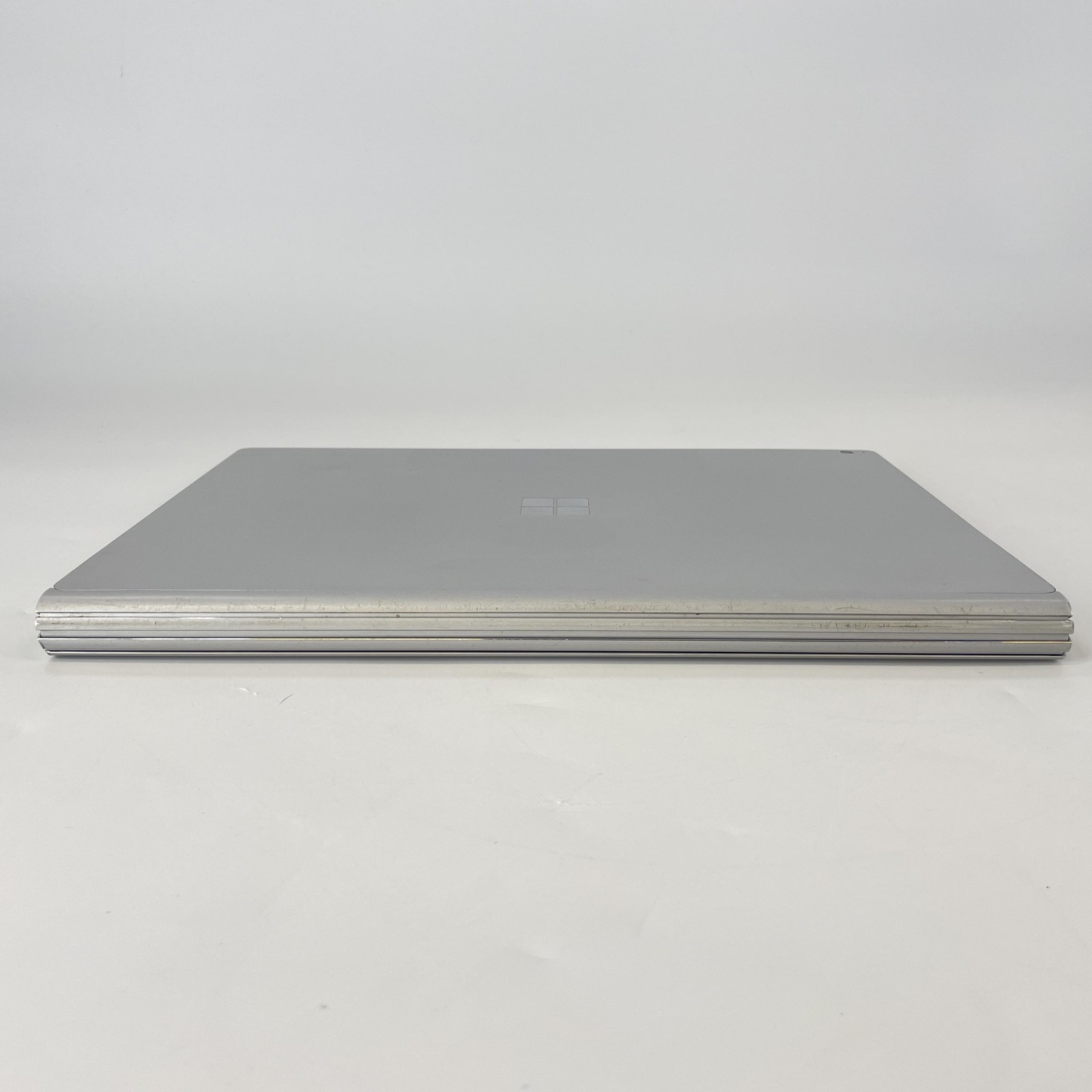 Microsoft Surface Book 2 15 TOUCH i7-8650U 1.90GHz 16GB 256GB SSD – BAD BATTERY