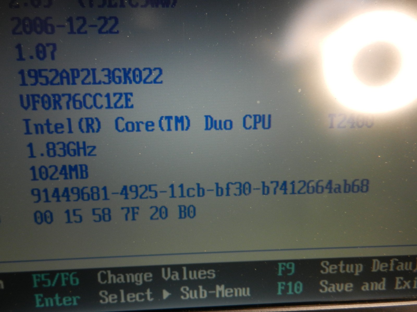 IBM 15″ Lenovo T60 Thinkpad – Core 2 Duo T2400 @ 1.83GHz / 1GB – LINUX MINT 13