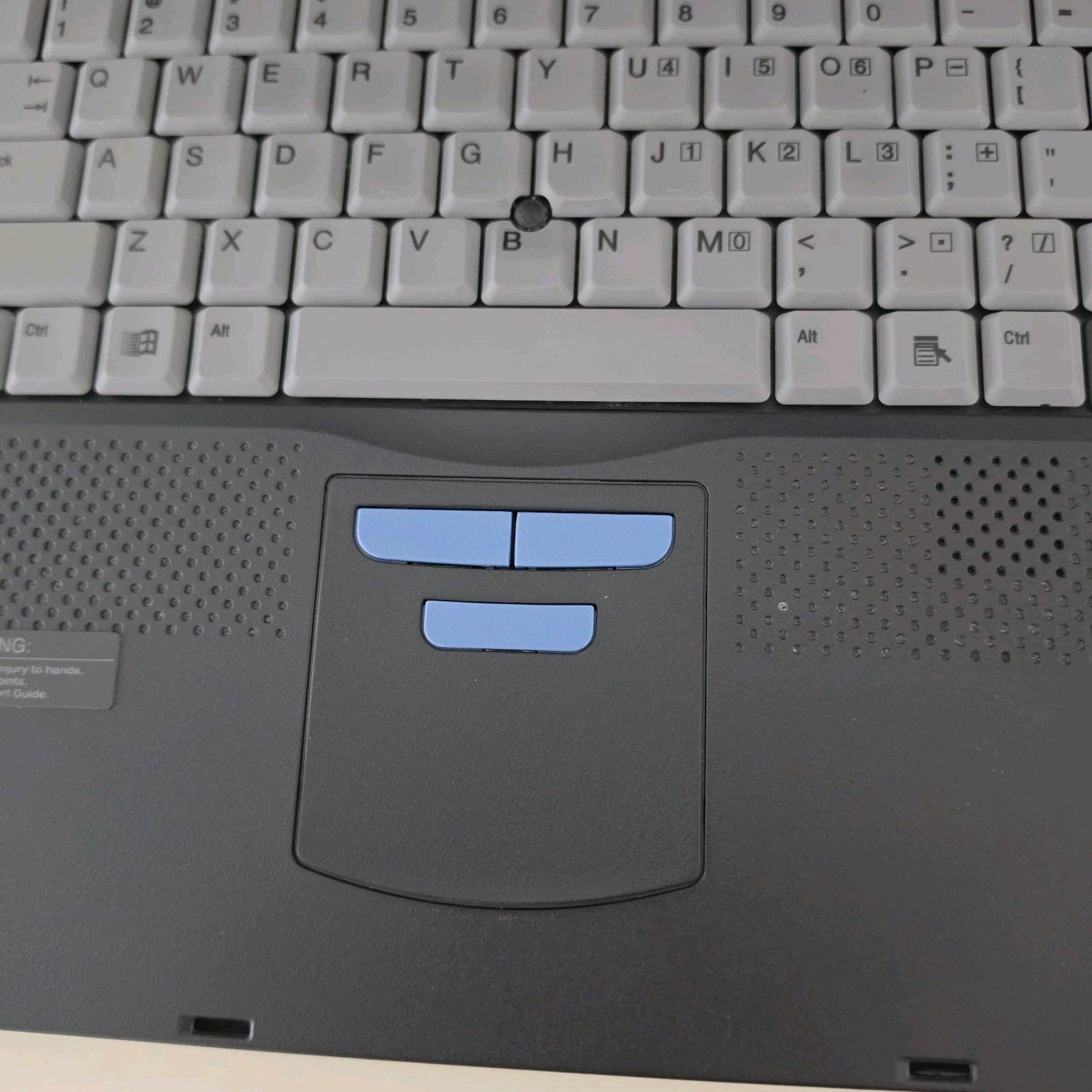 13.3″ Vintage COMPAQ ARMADA M700 Laptop – Intel Pentium III – 384MB RAM 10GB HDD