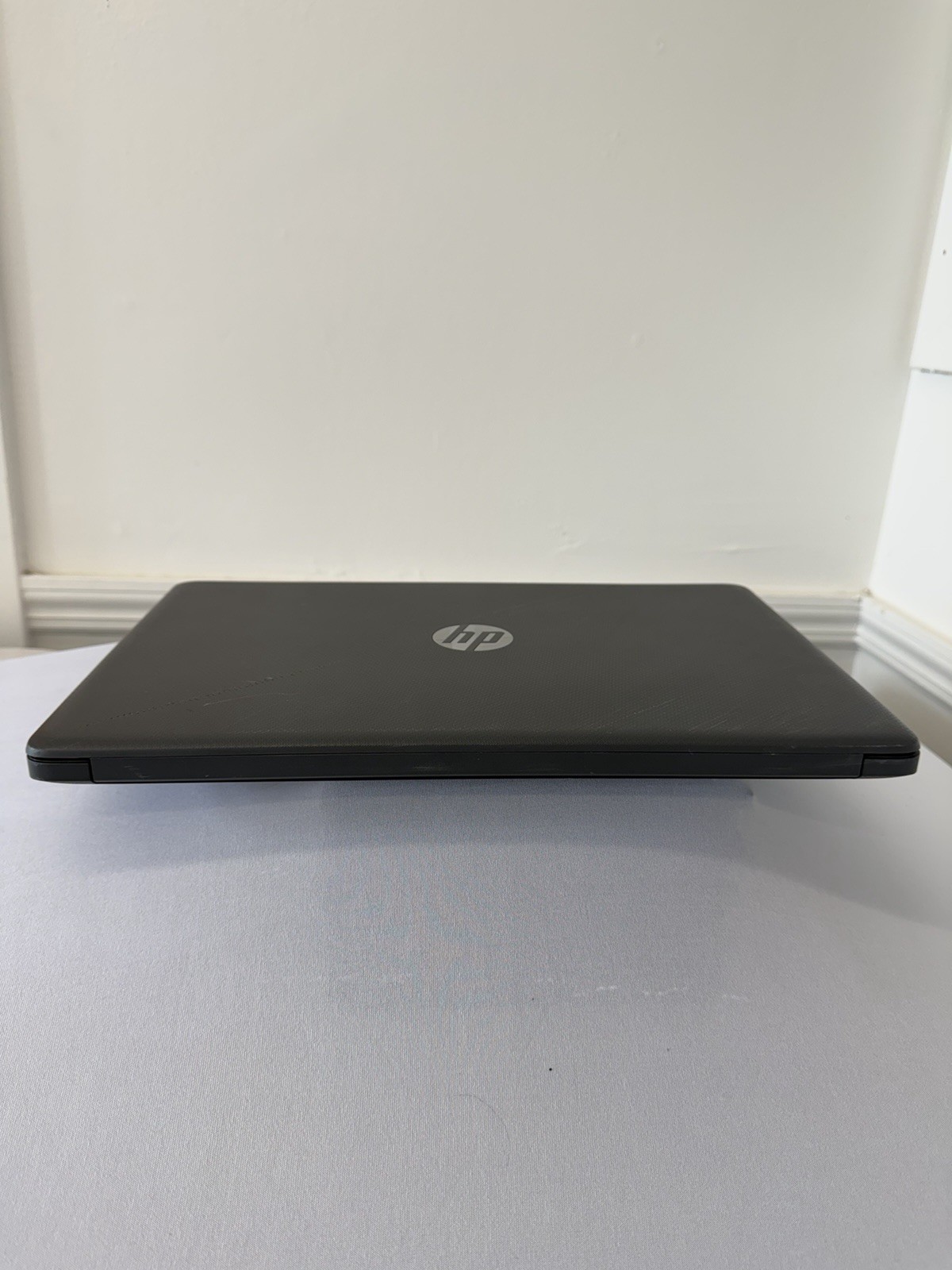 HP Laptop 15-dbOxxx – Good Screen – AMD A4-q125 – RAM 8 GB – Read Desc