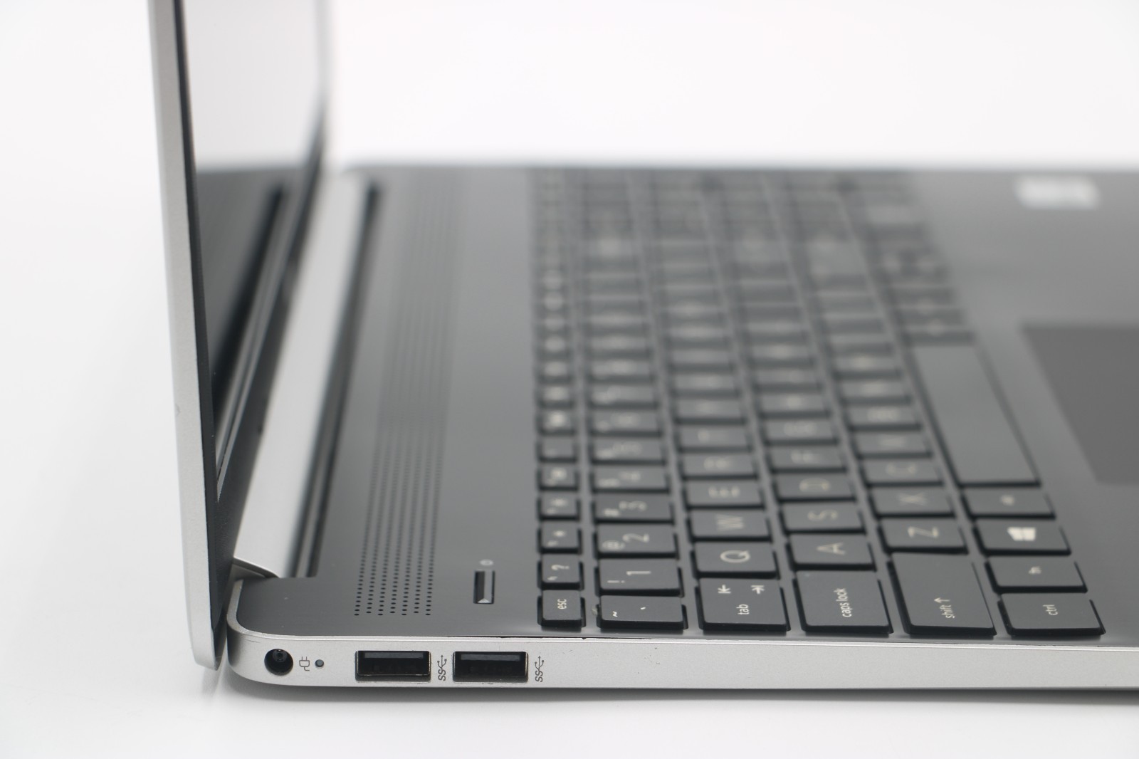 HP Laptop 15-DY1023DX *PARTS* Screen Assembly, Keyboard, Mid Frame *NO SSD/RAM*