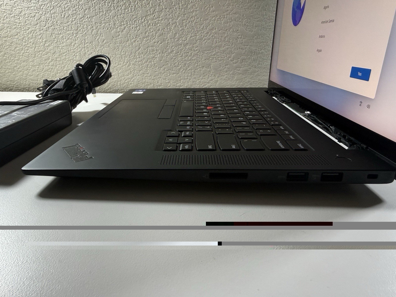 LENOVO THINKPAD P1 Gen 4 TOUCH 4k I7-11850H 512GB 16GB RAM NVIDIA T1200 WIN 11