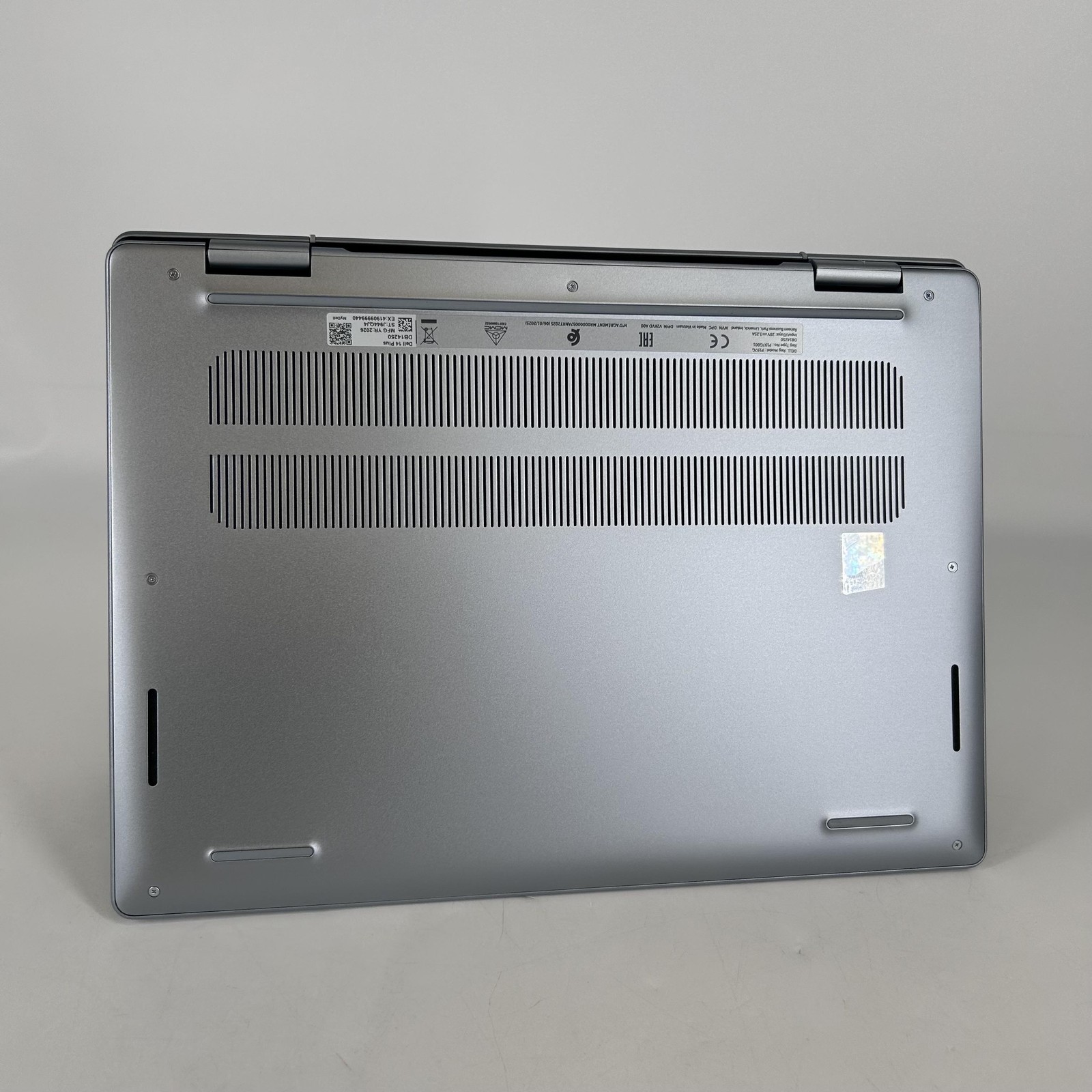 Dell 14 Plus DB14250 Ice Blue 2.2 GHz Ultra 7 258V 32GB 1TB Excellent LCD BLEED