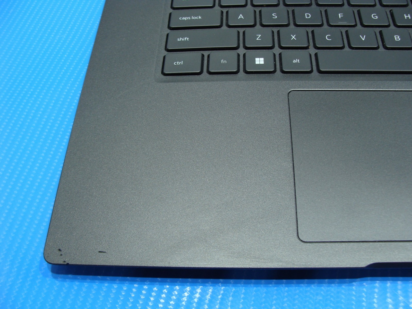 Dell Latitude 7520 15.6″FHD TOUCH core i7-1185G7 3GHz 32GB 1TB SSD +Charger
