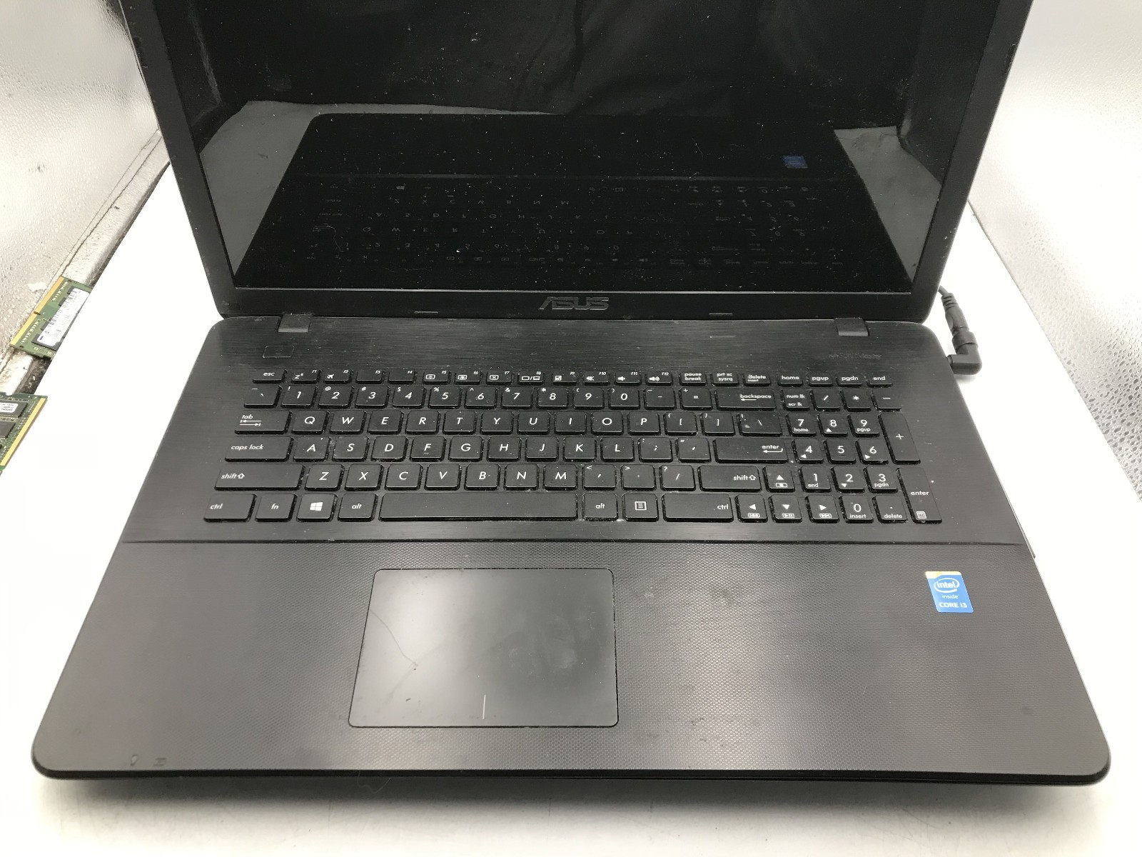 ASUS X751L – FOR PARTS/REPAIR – INTEL I3 4TH GEN – 4GB RAM – READ DESCRIPTION-BB