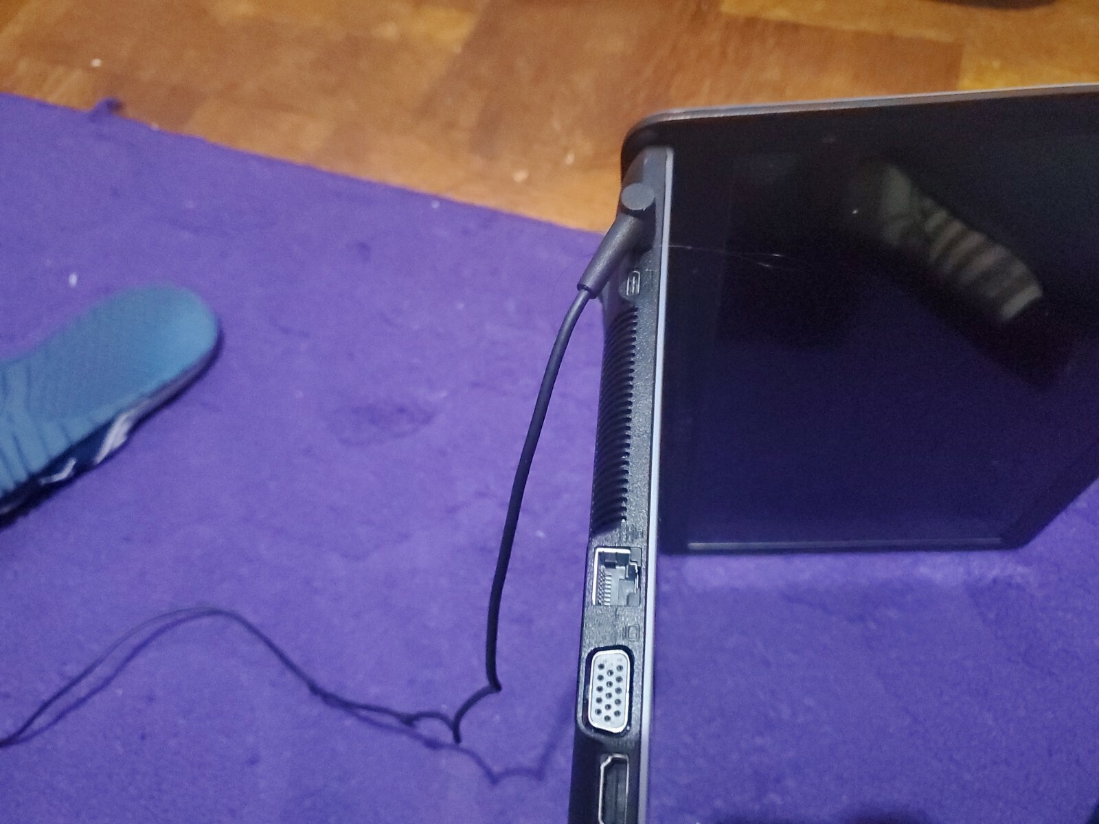 asus laptop model : X540S