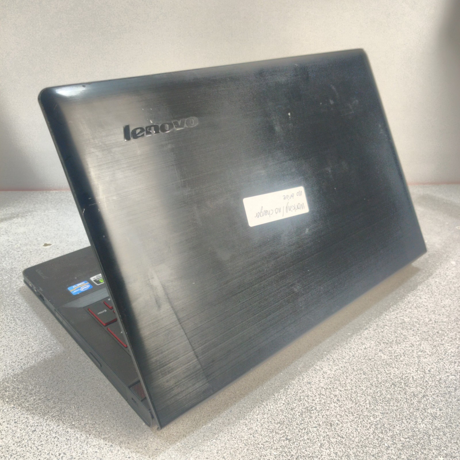 LENOVO IDEAPAD Y500 Gaming Laptop i7-3630QM 8GB RAM GT 650M NO HDD/CHARGER