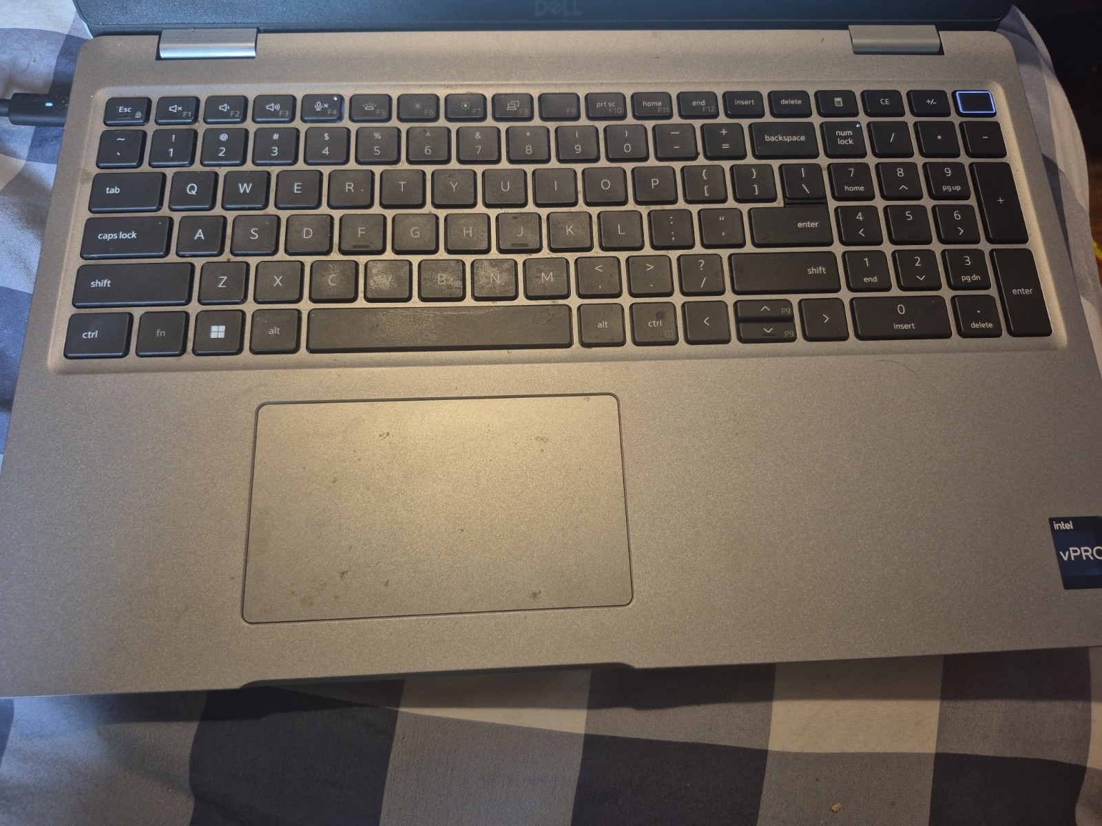 Dell Latitude 5530 15.6″FHD Laptop Intel Core i7-1265U 16 GB RAM NO SSD &Battery