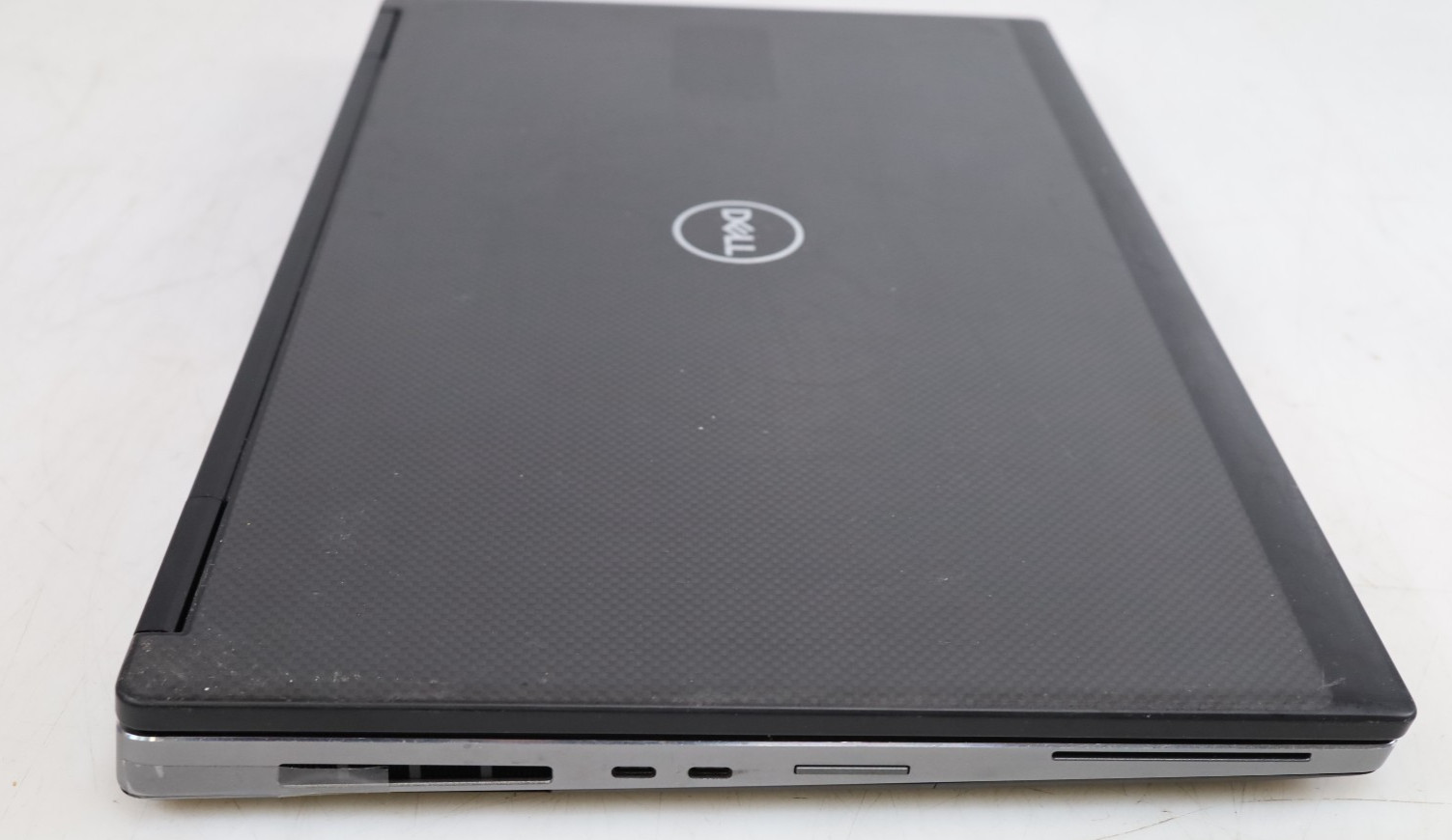 Dell PRECISION 7730 17.1″ Intel i5-8300H 8GB DDR4 No HDD COA OS