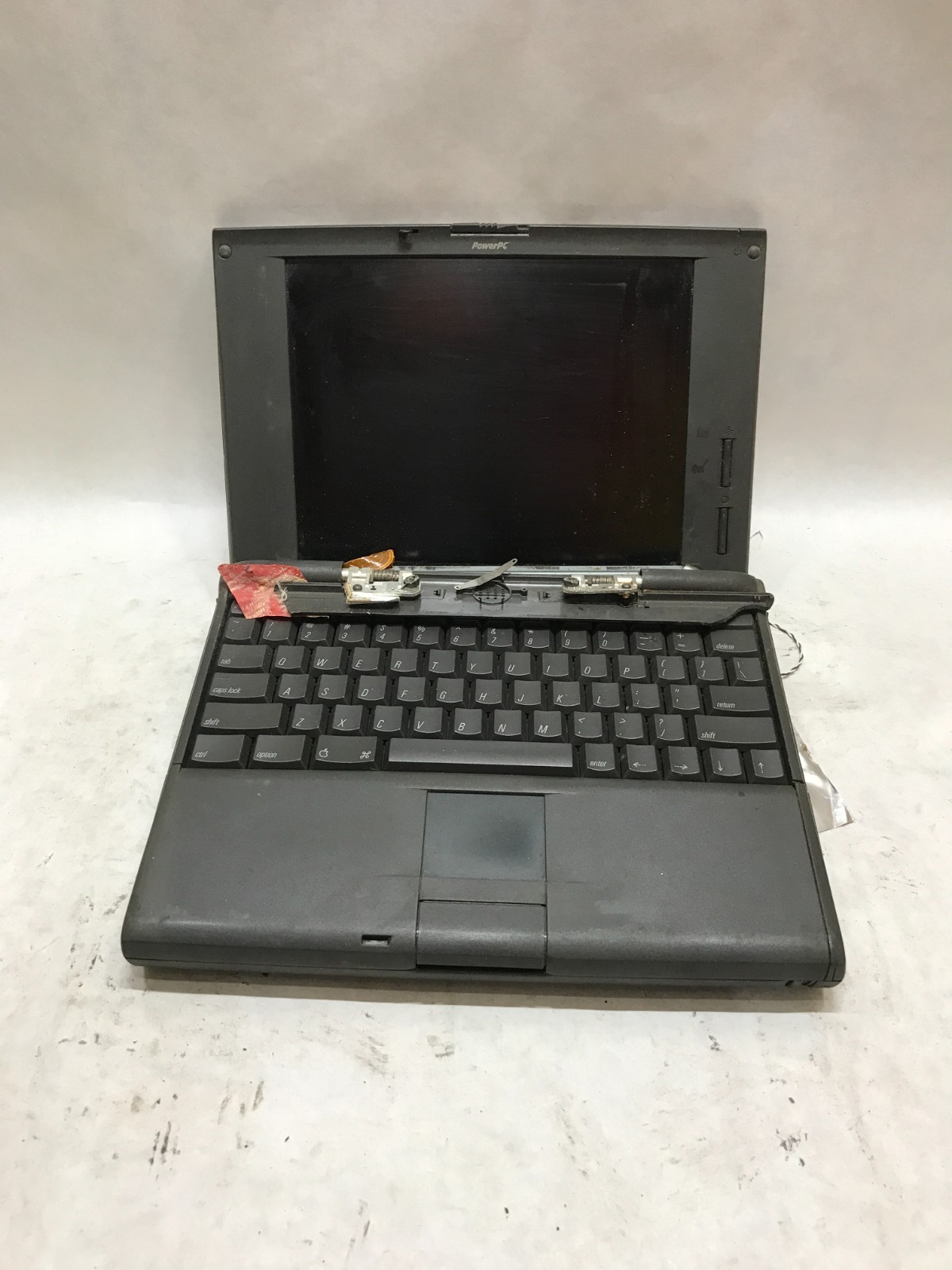 Vintage Apple PowerBook 3500 Series For Parts/Repair NO POWER SOLD AS IS!!! – DW