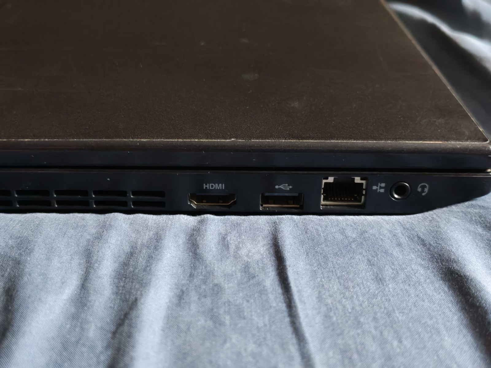 LENOVO THINKPAD X120e, Windows XP, AMD E-240 1.50GHz, 2GB DDR3, 250GB HDD