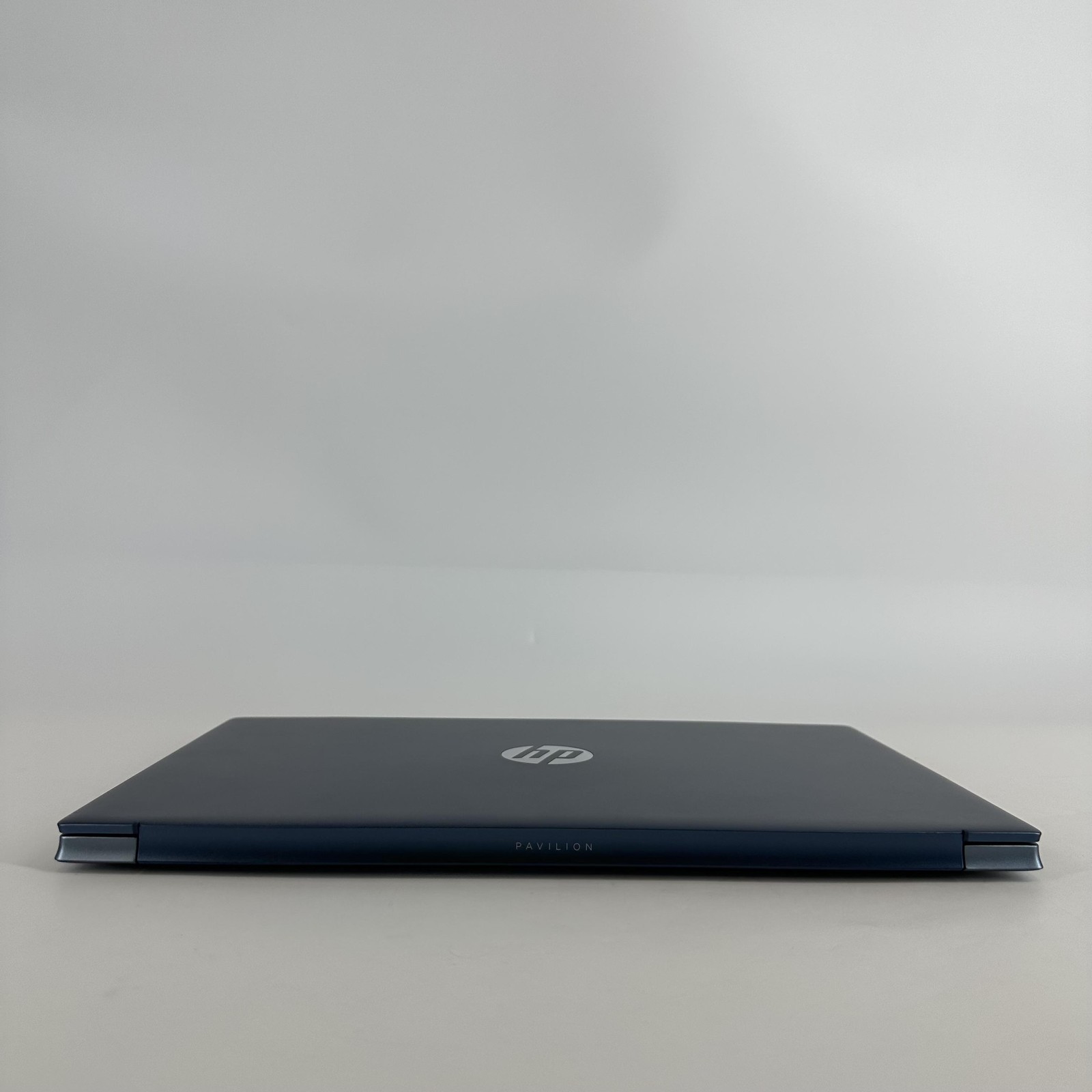 HP Pavilion 15 Blue FHD 1.8 GHz Ryzen 7 5700U 8GB RAM 512GB SSD Excellent