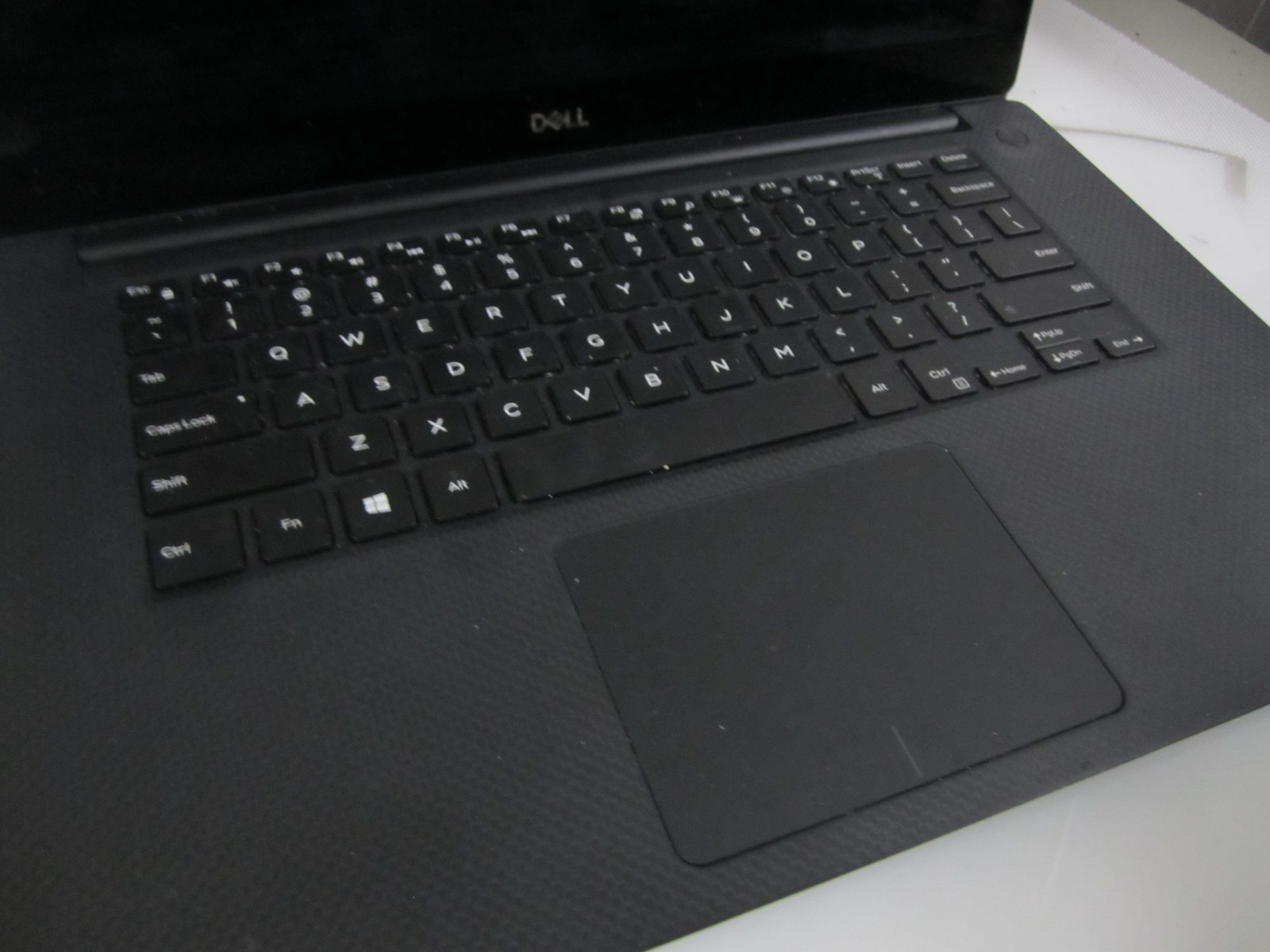 Dell Precision 5540 i9-9880H 2.30GHZ 16GB 256GB M2SSD LAPTOP + AC