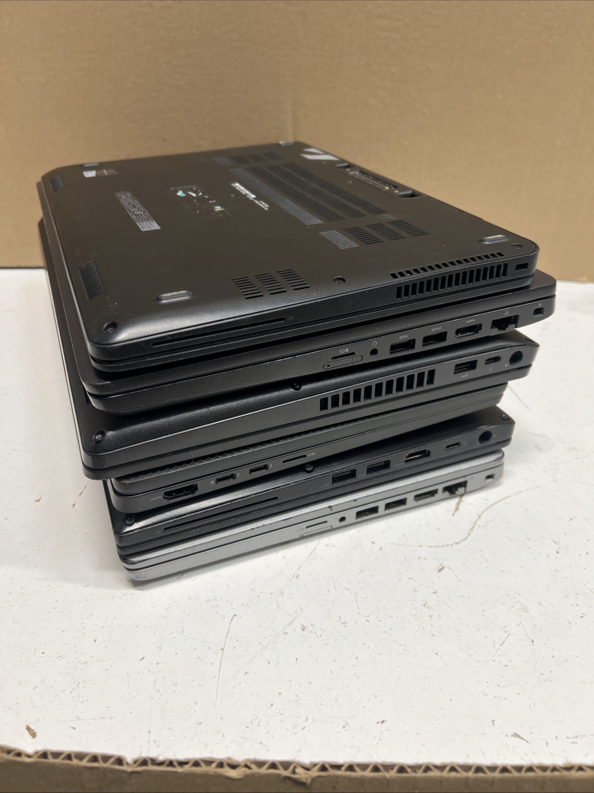 Dell Latitude 7410 i7 | 5501 i7 | 7480 i7 | 5500 i5 | 5410 i5 | E7270 i5