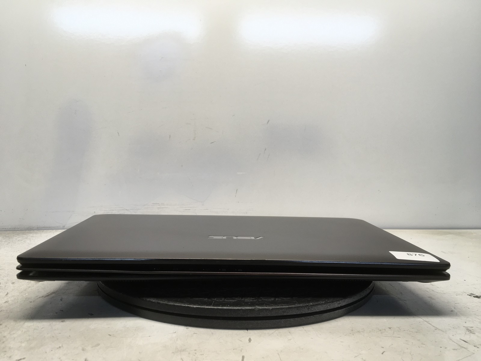 Asus X53SV-MH71 Intel i7-2670QM 2.2GHz 4 GB NO HDD No Batt