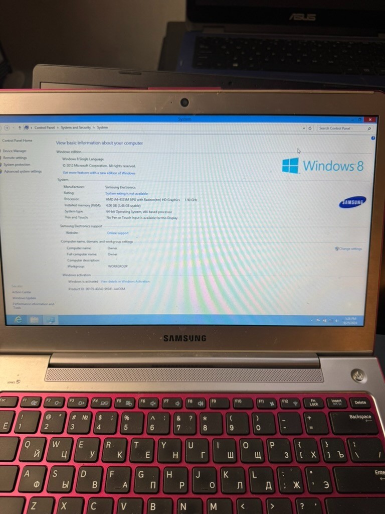 Samsung NP535U3C Laptop AMD A4 4GB RAM 500GB HDD Windows 8