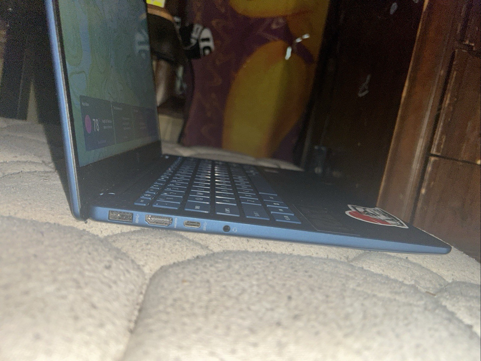 HP Stream 14”-Intel N100 4gb RAM-128gb SSD – comes with charger. 5G WiFi