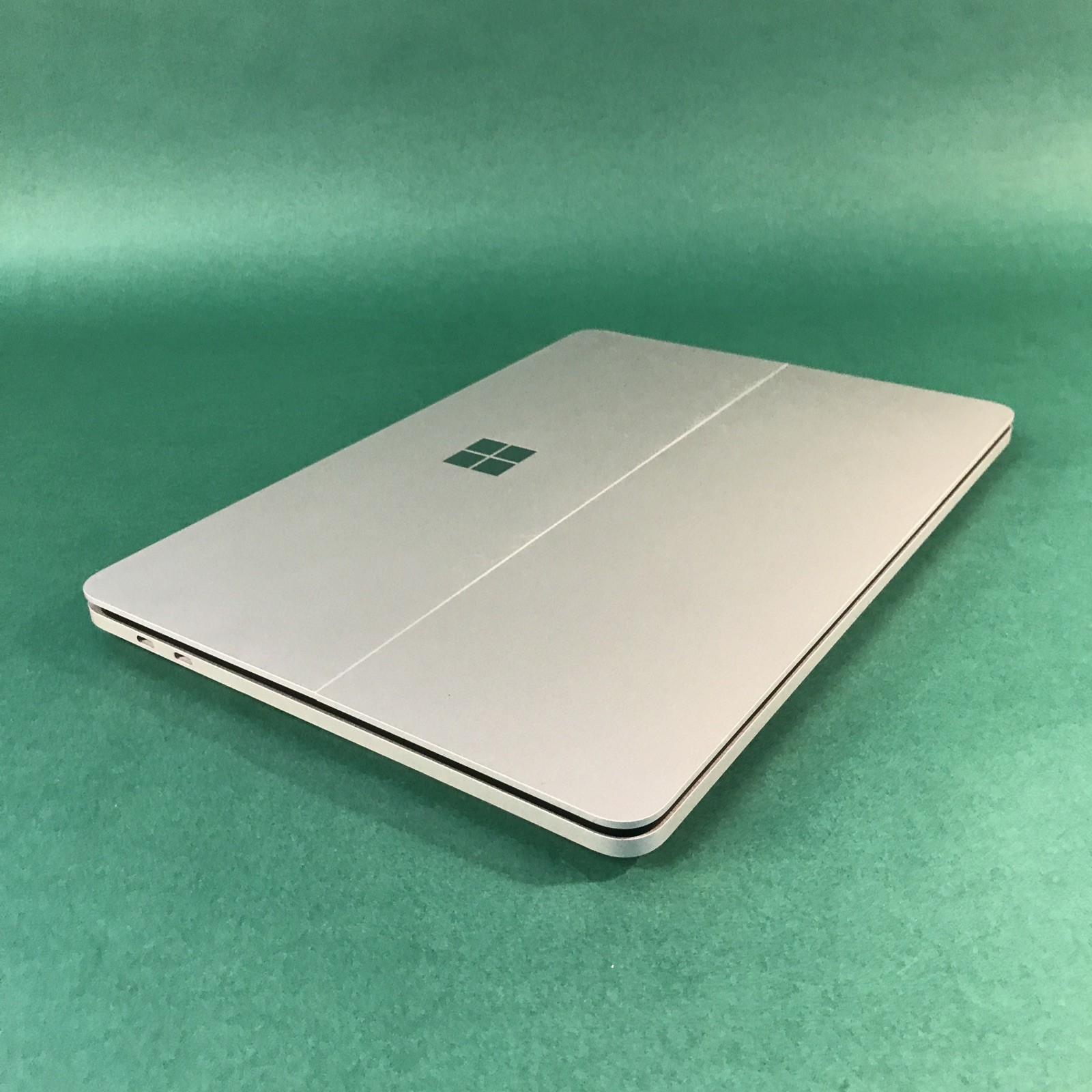 Microsoft Surface Laptop Studio 1964 i7-11370H 32GB RAM 2TB NVME RTX 3050 W11Pro