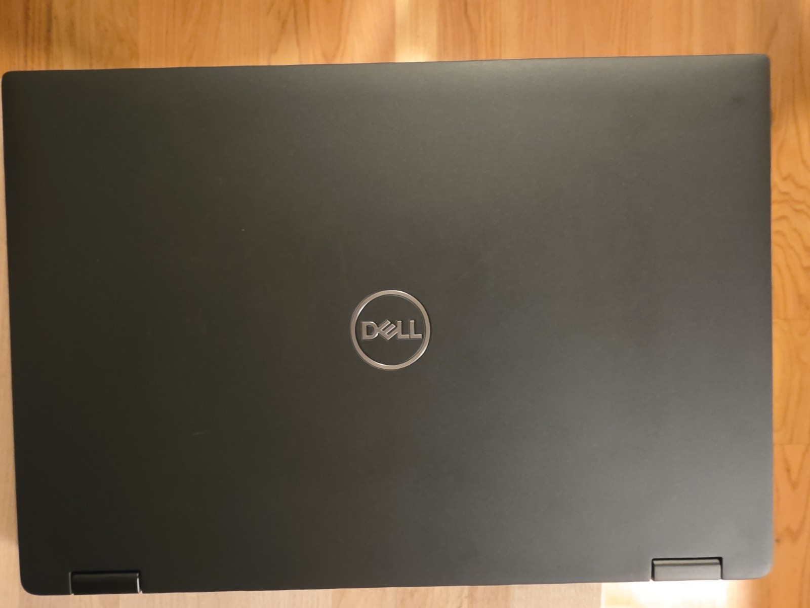 Dell Latitude 7390 2-in-1 Touchscreen Laptop 8th Gen Core I5 1 Tb M.2 16 Gb Ram