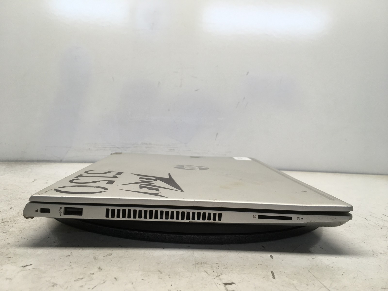 HP ProBook 440 G6 Intel i5-8265U 1.6GHz 8 GB NO HDD No Batt BIOS Locked