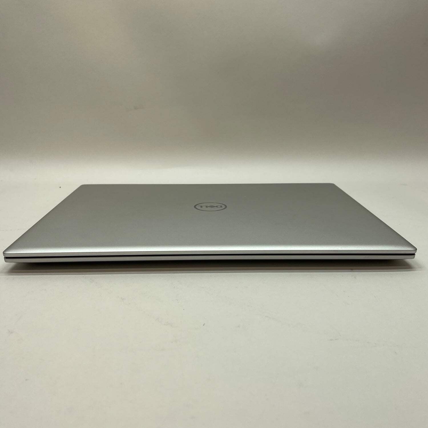 Dell Inspiron 14 5425 14″ Ryzen 5 5625U 2.3GHz 16GB RAM 512GB SSD