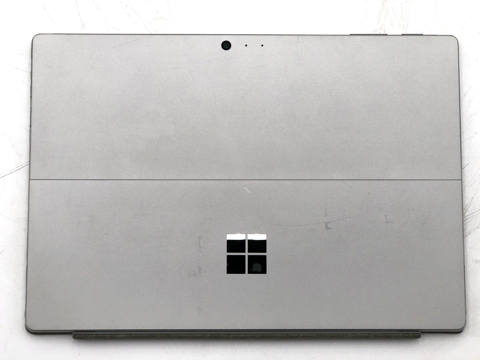 Microsoft Surface Pro 1796 12.3” Intel i5-7300U 2.6GHz 4GB RAM 128GB SSD WIN 11