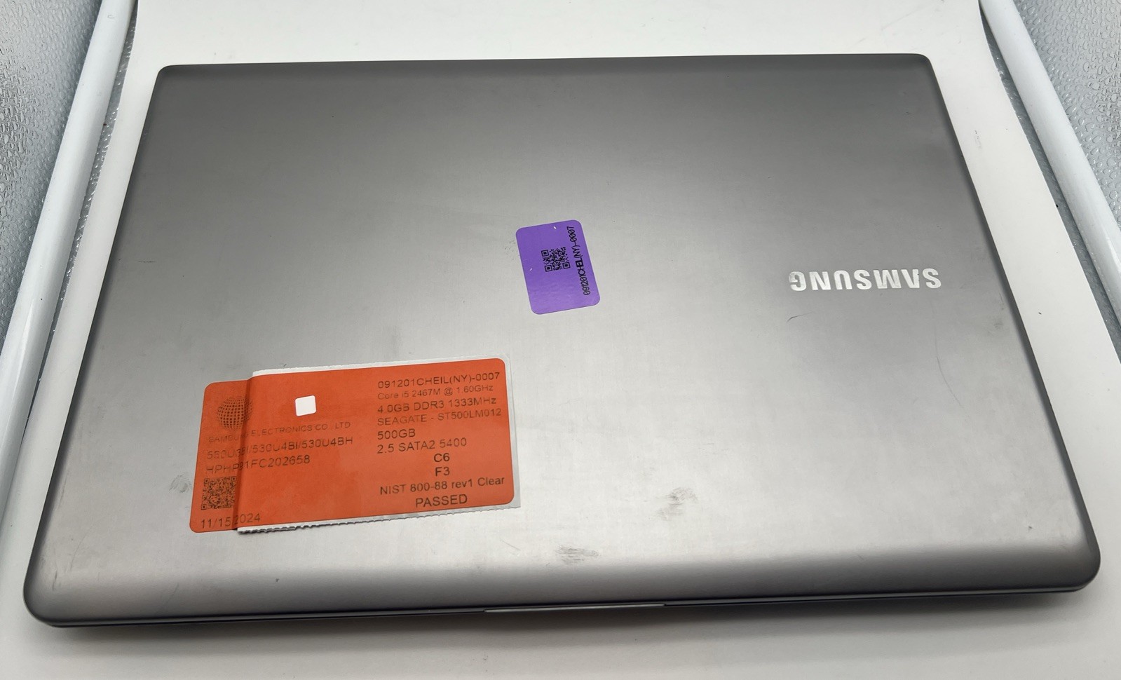 Samsung Series 5 Ultrabook 14″ Intel i5 Ram: 4GB/500GB SSD VERY GOOD CONDITION