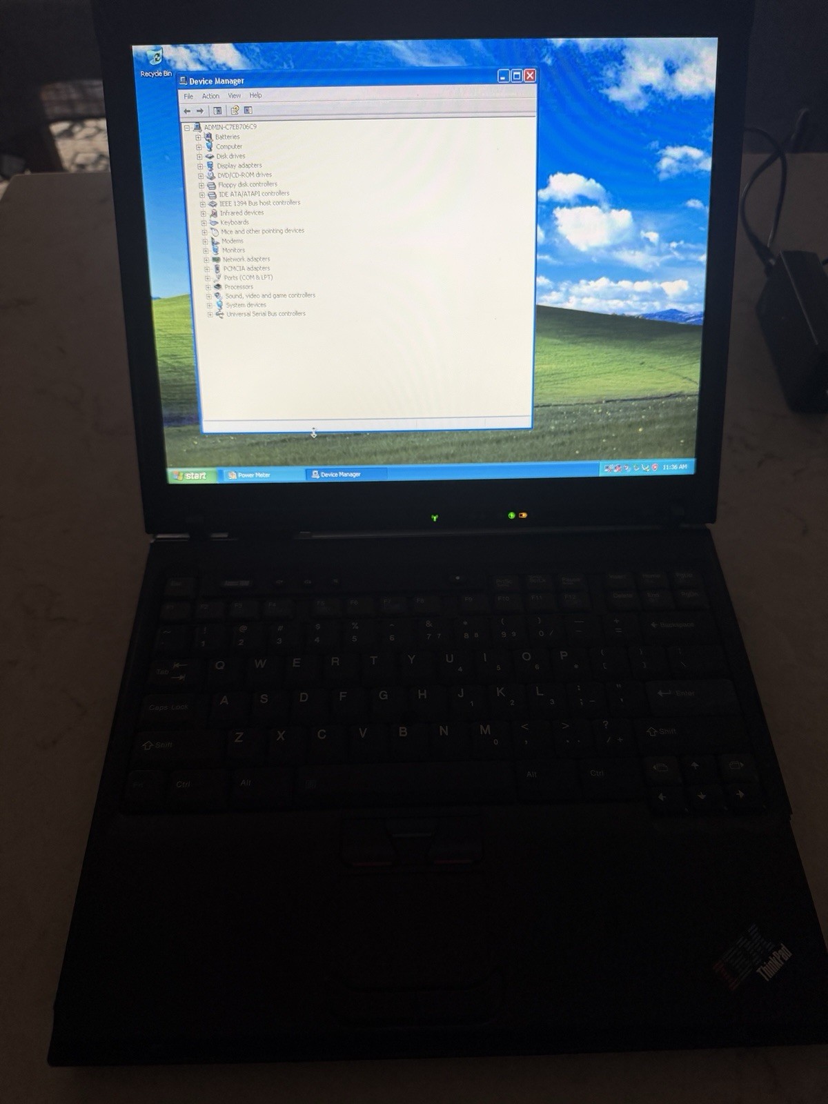 Great IBM THINKPAD R51 LAPTOP , 512MB RAM, 60gb IDE HD