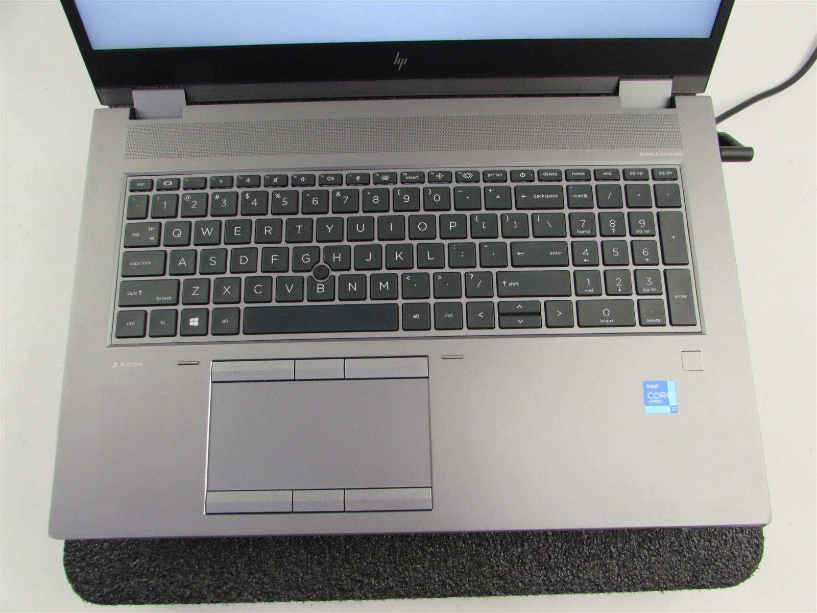 HP ZBOOK FURY 17 (G8) CORE I7-11850H 512GB SSD 32GB RAM NVIDIA RTX A4000 NO O.S