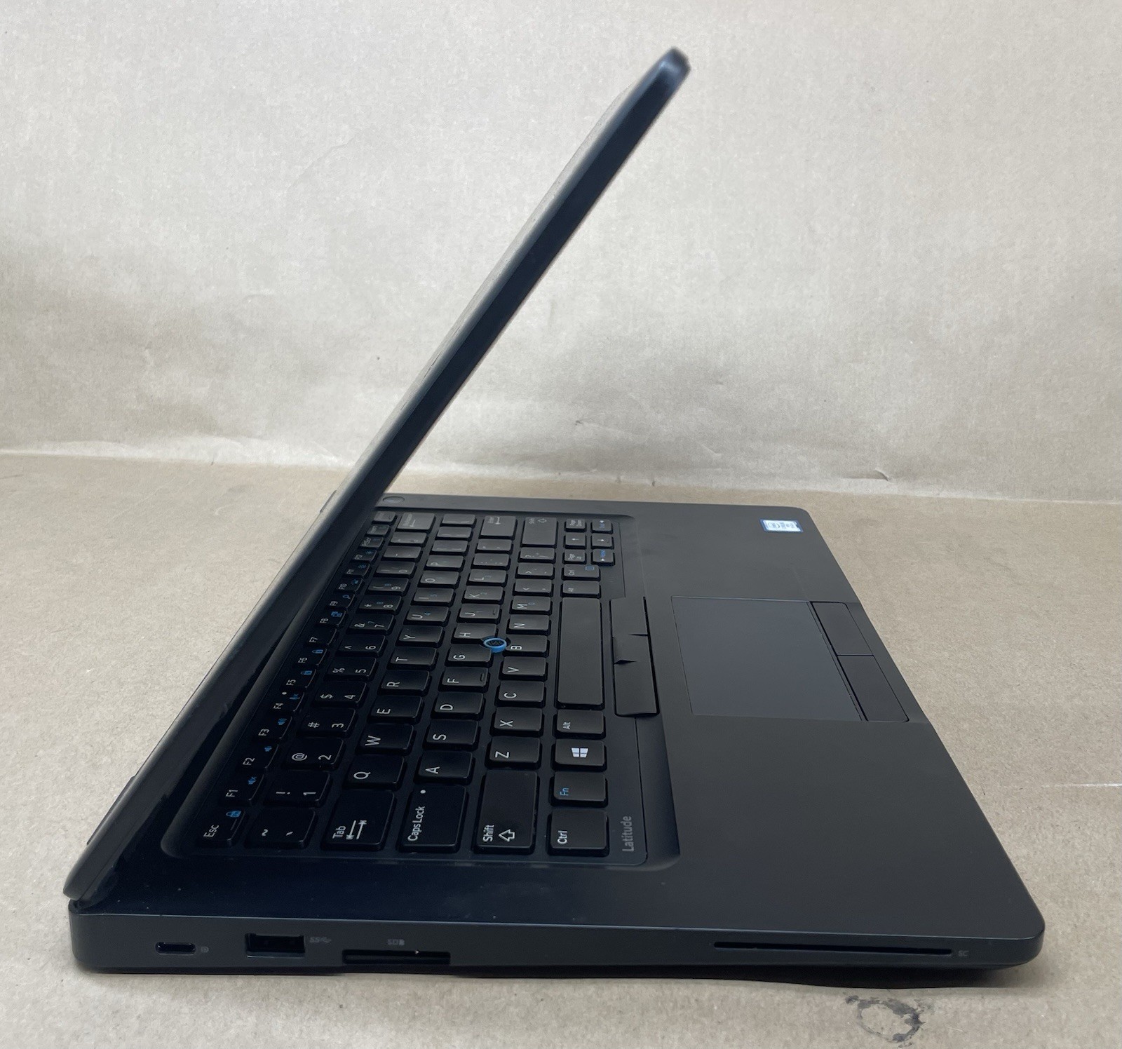 Dell Latitude 5480 Intel Core i5-7300U@2.60GHz 16GB RAM 256GB SSD WIN 10P