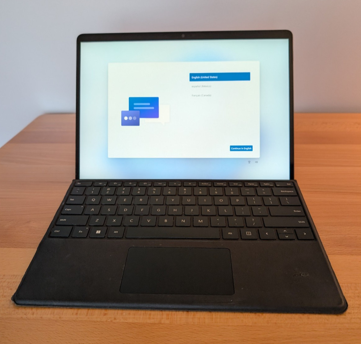 Microsoft Surface Pro 8 I7-1185G7 3.0GHz, 16GB RAM, 512GB SSD, Charger, Keyboard