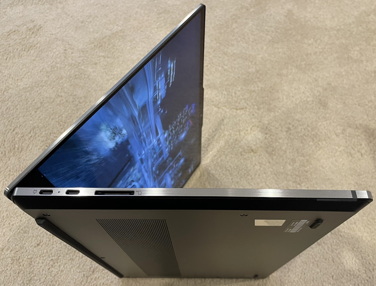 Lenovo ThinkPad Z16 Gen 1 16″ Ryzen 5 Pro 6650H RX6500M 4GB GPU 16GB RAM 512 SSD