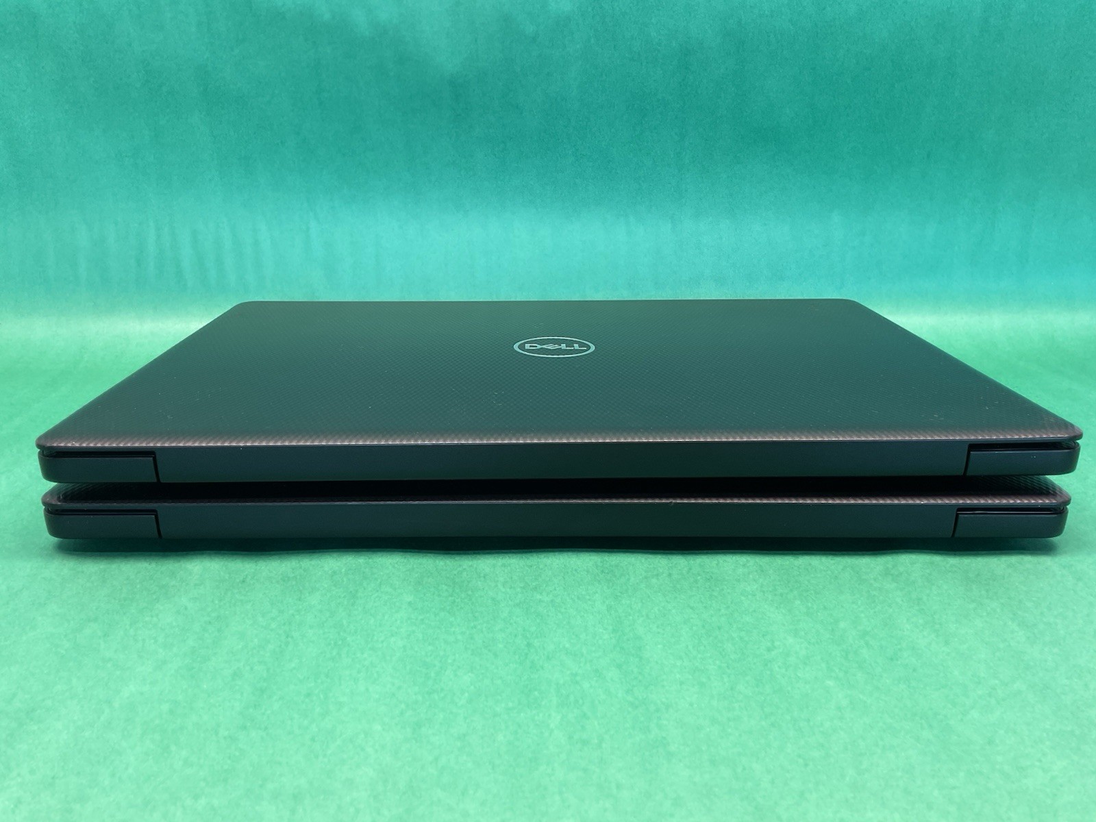 Lot Of 2 – Dell Inspiron 3593 – 15.6″ – Power On – NO HARD DRIVES – Untested