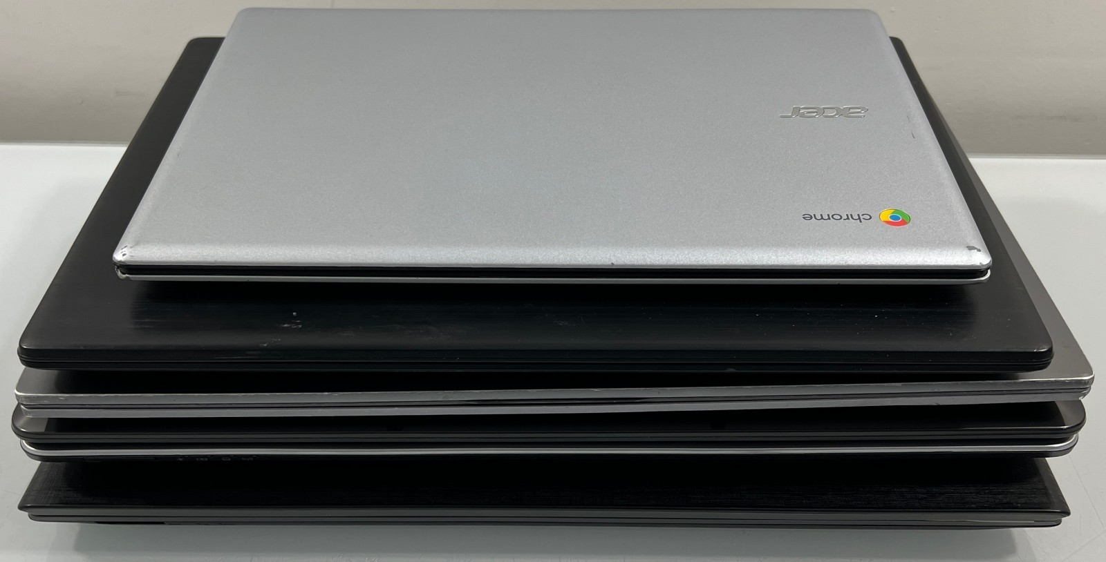 Acer Laptop Lot of 5 Chromebook 311 A114-32 715 NE56R12u E5-573T AS IS