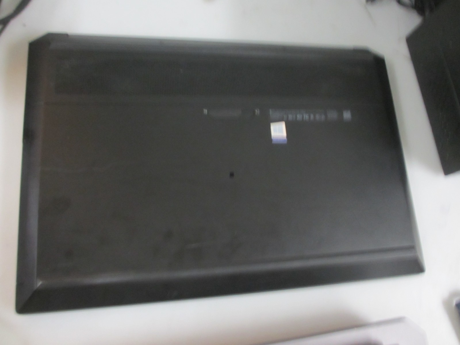 HP ZBook 17 G5 i5-8300H 2.3GHz 16GB 240GB M2SSD Laptop + AC UBUNTU READ