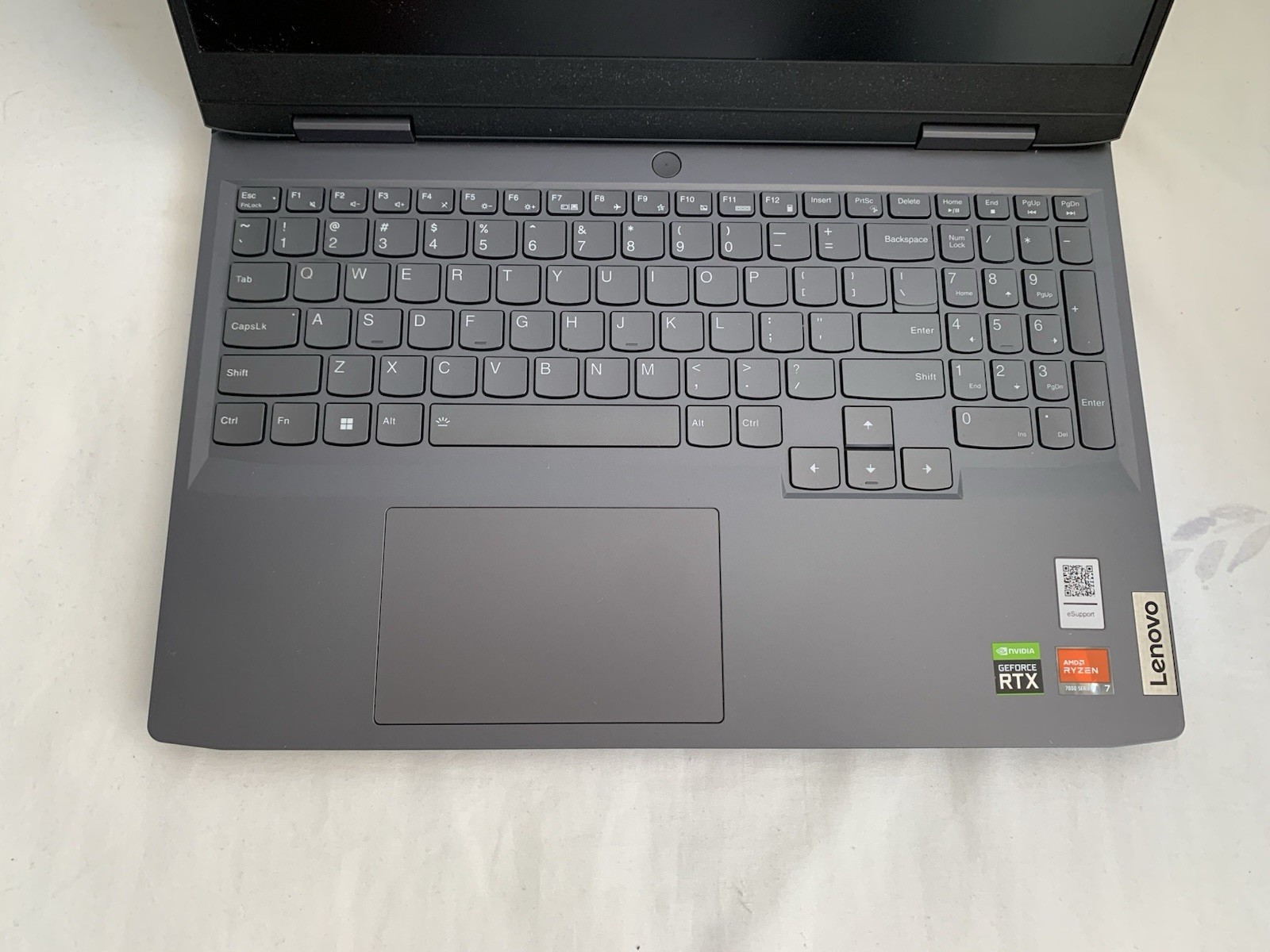 (CA) Lenovo LOQ 15irh8 Gaming Laptop