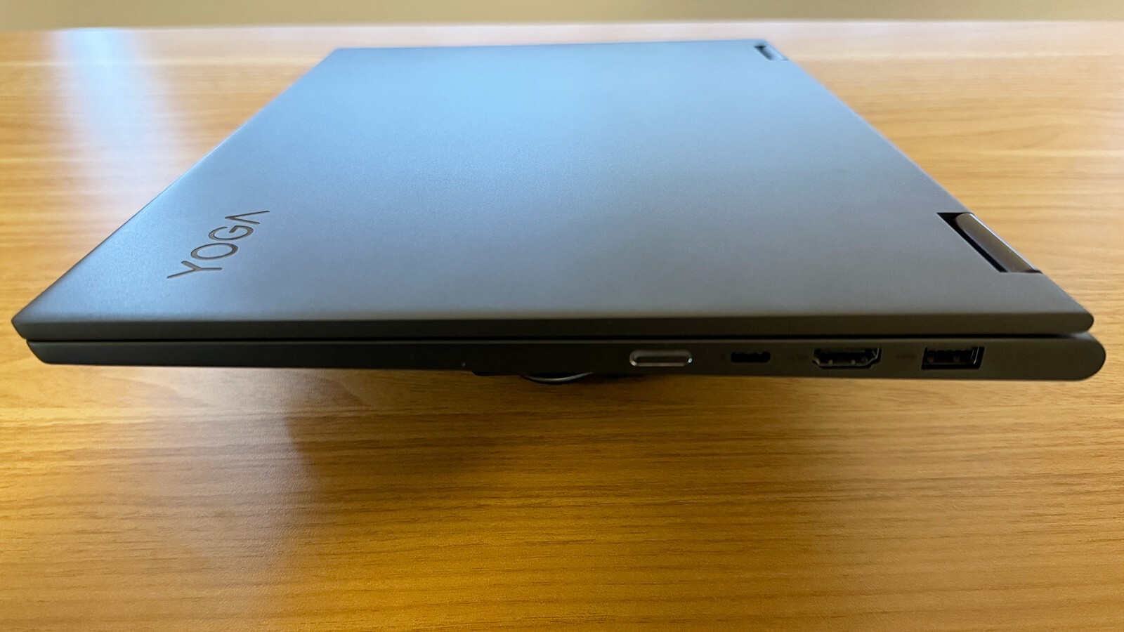 15.6″ Lenovo Yoga 730 1.6GHz Intel i5 Processor 8GB Memory 256GB SSD Window 11