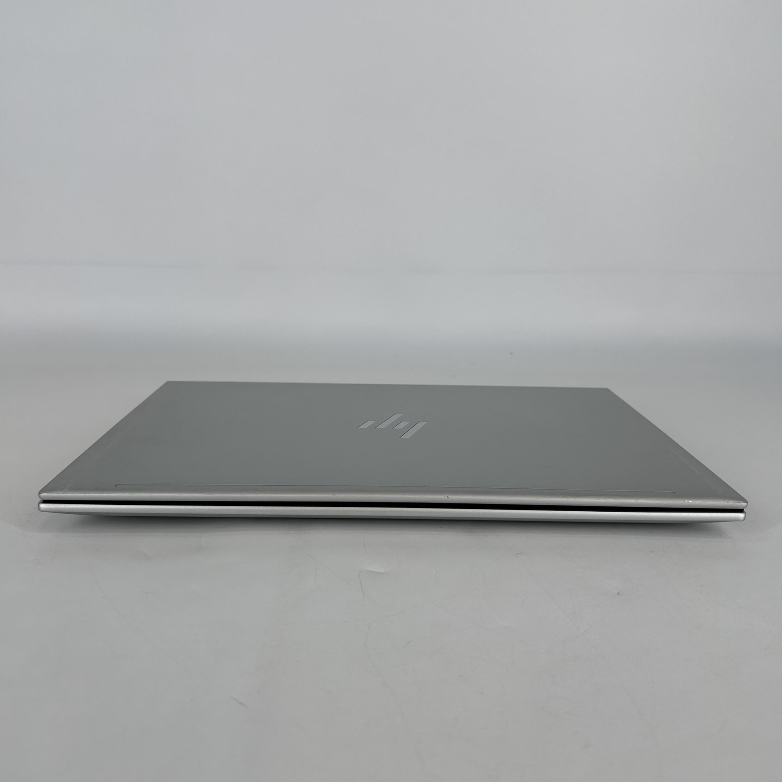 HP Elitebook 840 G9 14 Silver FHD+ 1.6 GHz i5-1245U 16GB 256GB SSD Very Good