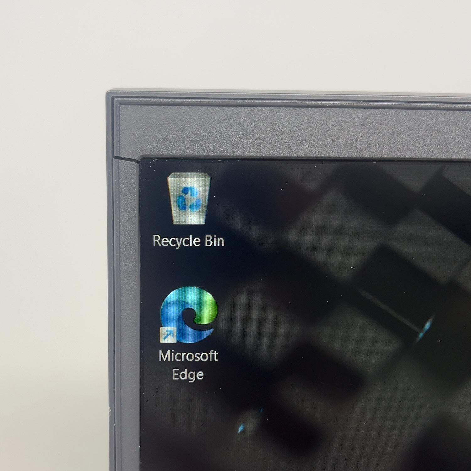 Broken Dell G15 5510 15.6″ i7-10870H 16GB RAM 512GB SSD GeForce RTX 3060 READ