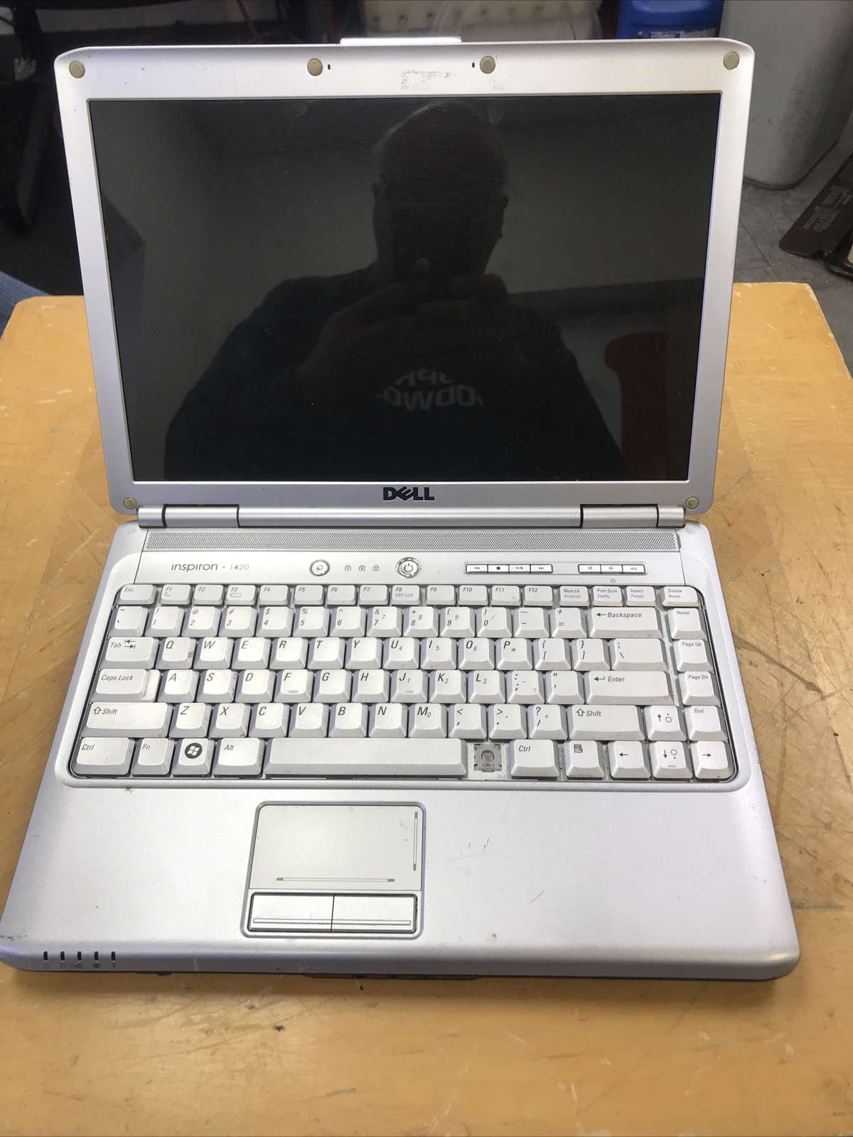 Dell Inspiron 1420 14.1” Laptop Notebook Parts/Repair AS IS computer