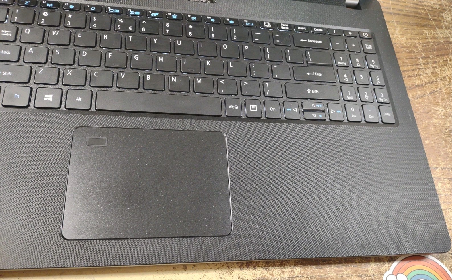 Acer TravelMate P215-53 N19Q8 W/ I7-1165G7, 16GB, 1TB.