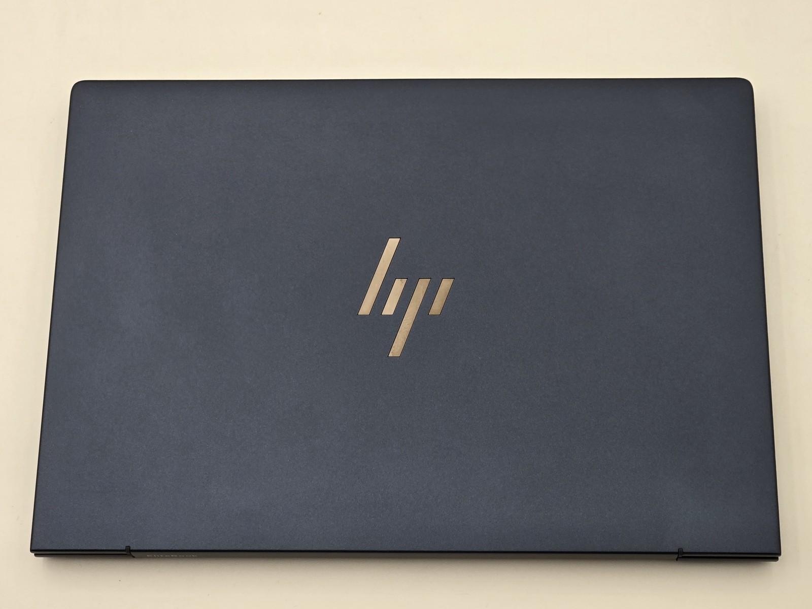 HP EliteBook X G1i Next Gen 14″ FHD+ Touch ULTRA 7 268V 512GB SSD 32GB W11P