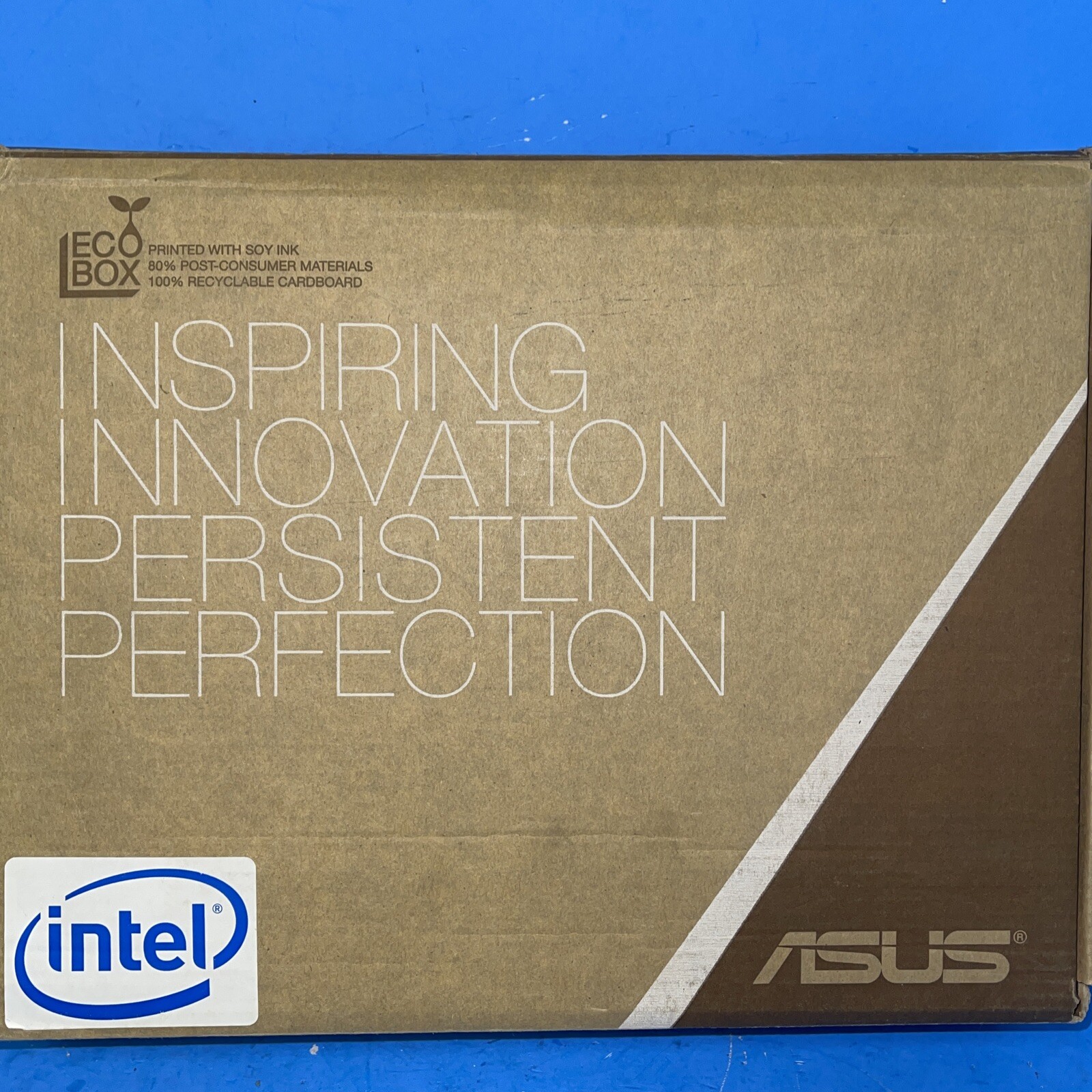 ASUS Eee BOX PC EB1503 WIN 7 INTEL ATOM