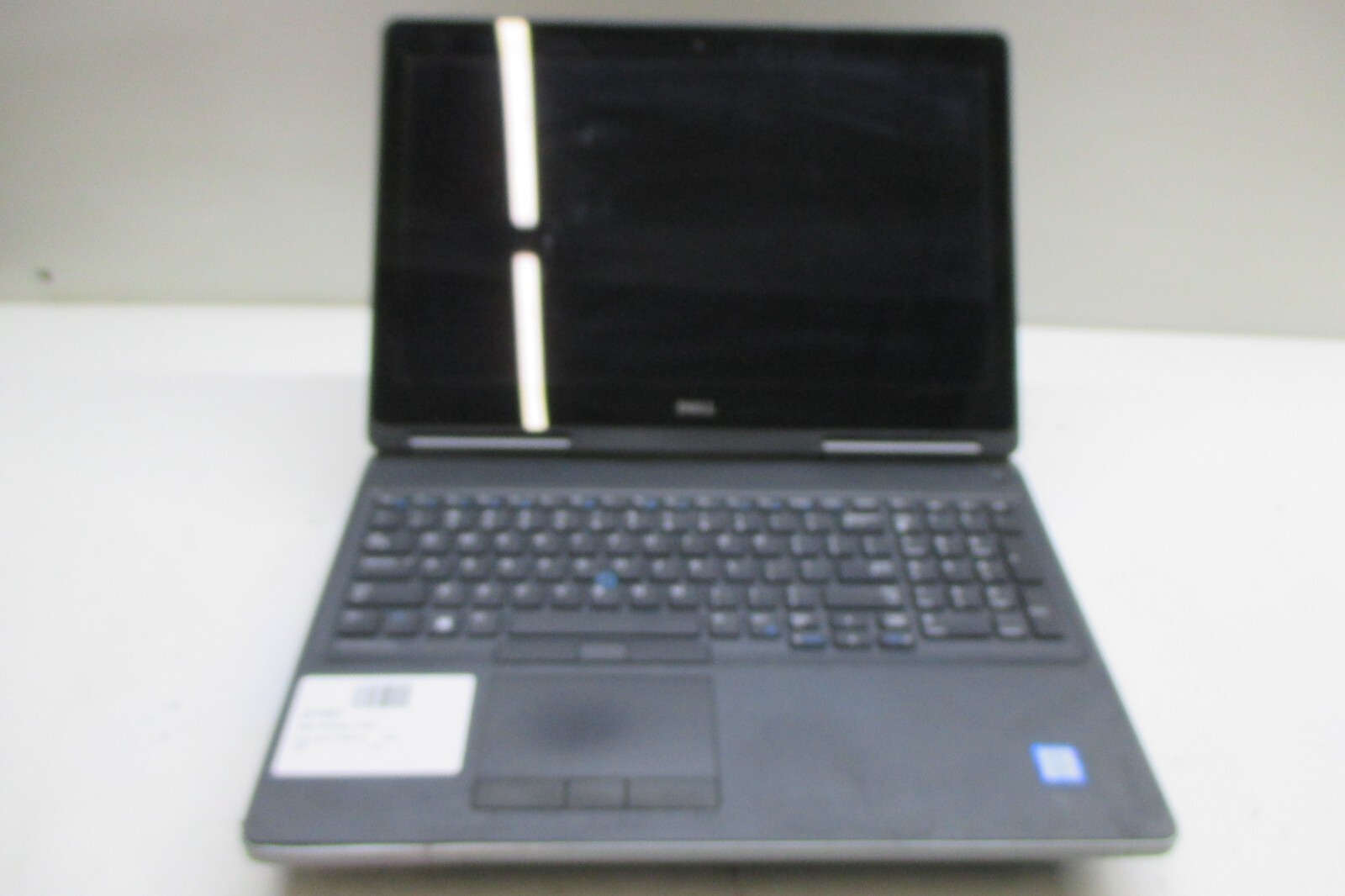 Dell Precision 7520 Intel Core i7-7920HQ 3.1GHz 8GB NO HDD