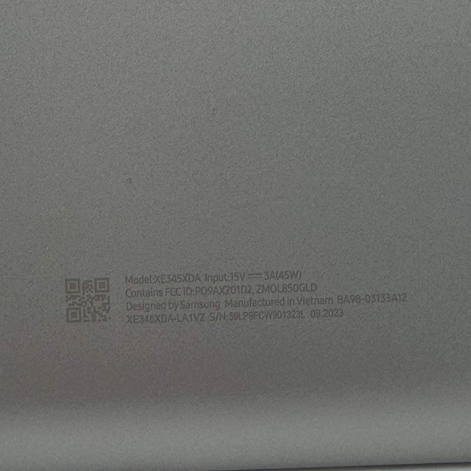 Samsung Chromebook XE345XDA 14″ Intel Celeron 4GB RAM 32GB Silver + Charger – Go